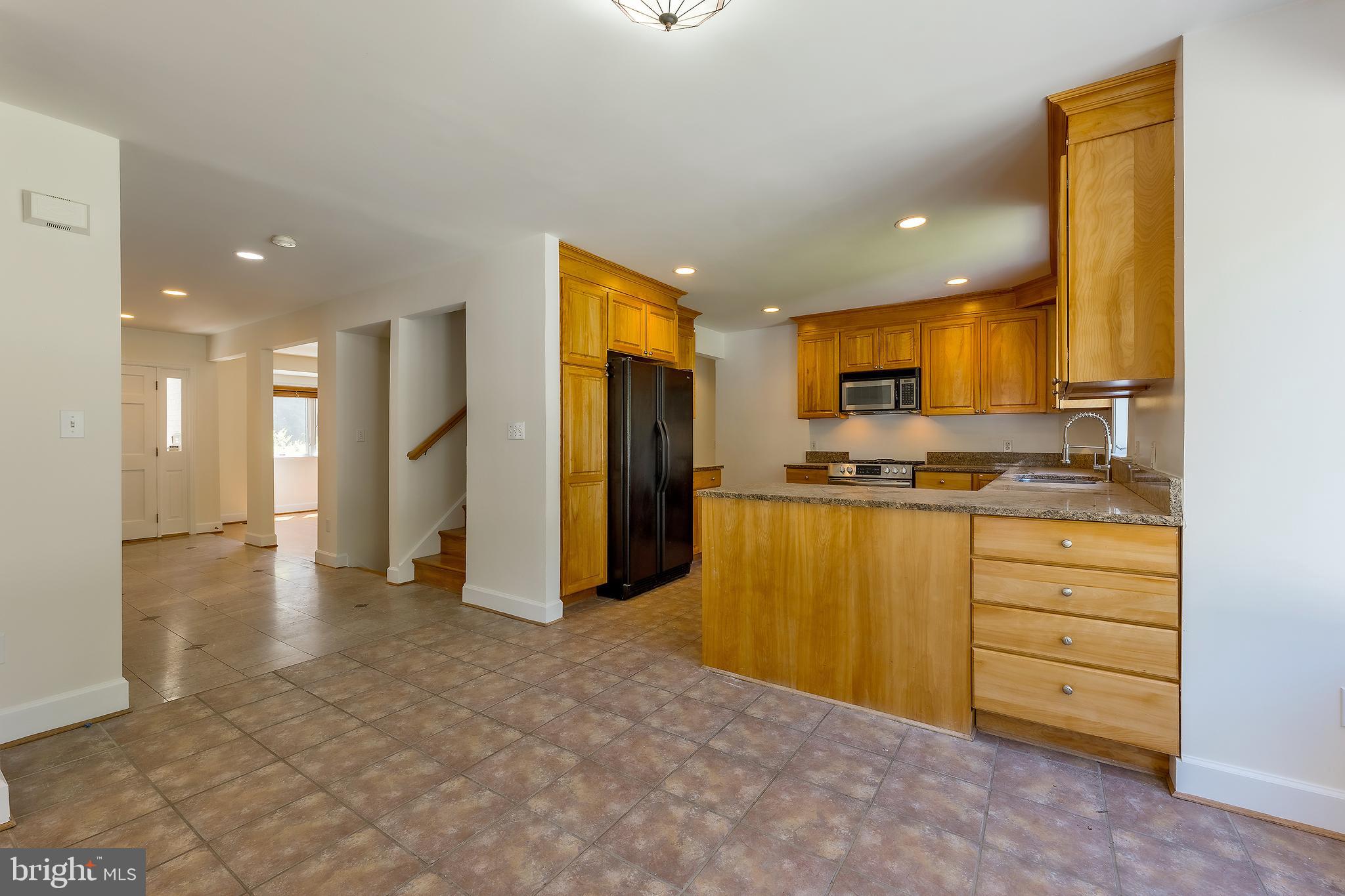 PINEHURST VILLAGE - Residential Lease