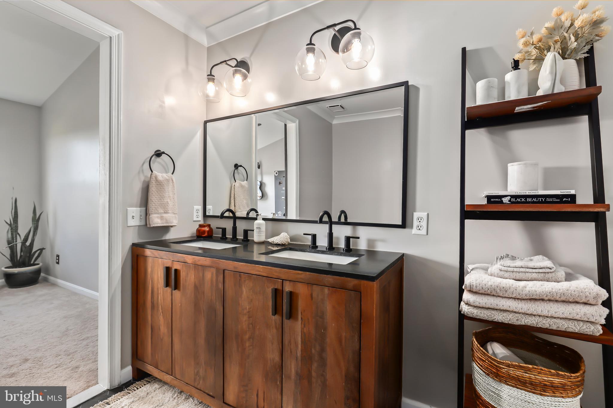 KINGSGATE - Residential