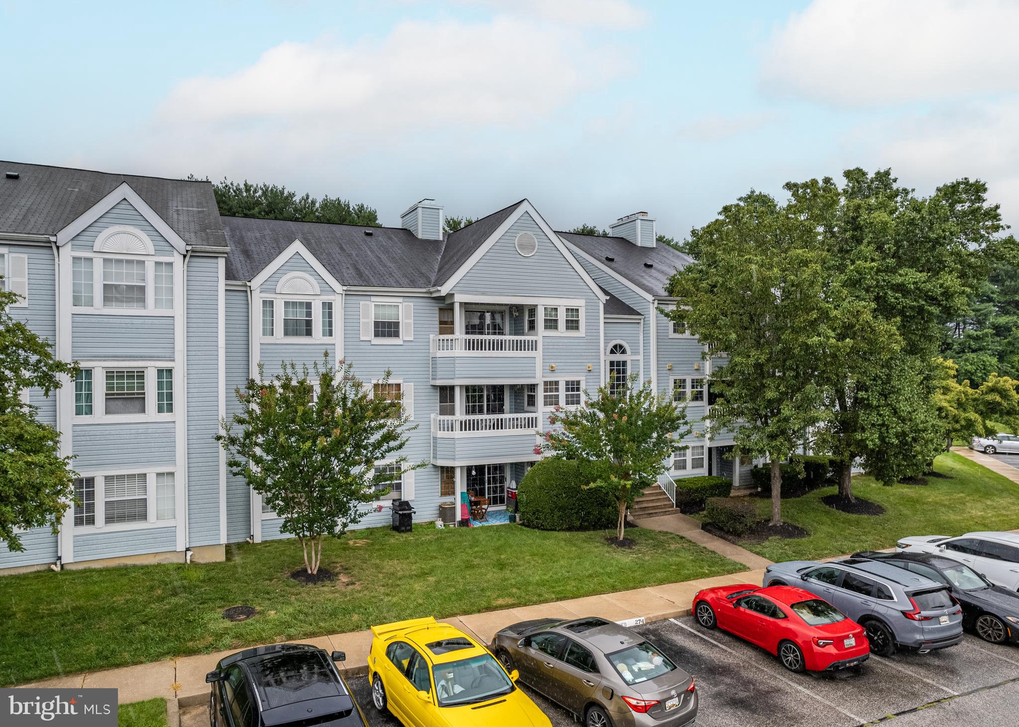 8337 MONTGOMERY RUN ROAD I
