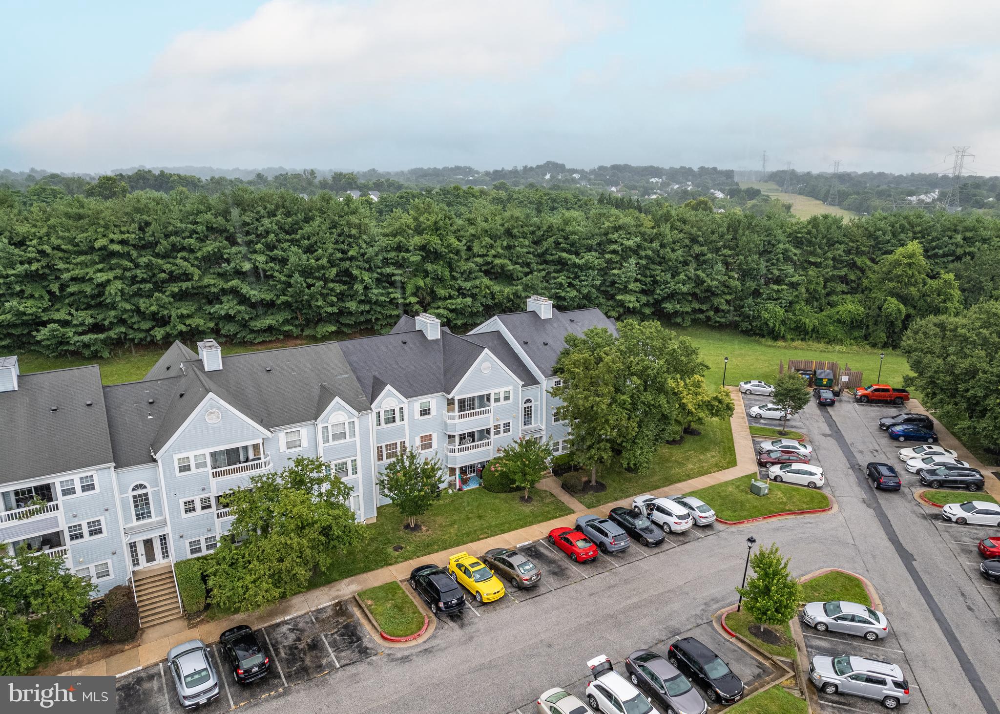 8337 MONTGOMERY RUN ROAD I