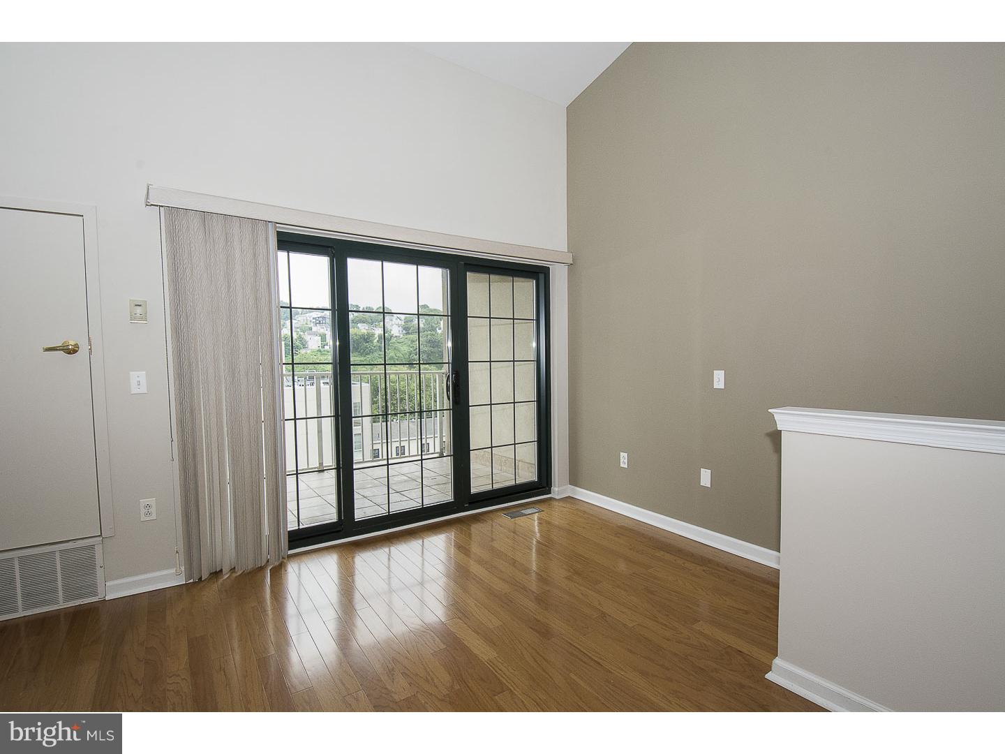 MANAYUNK - Residential Lease