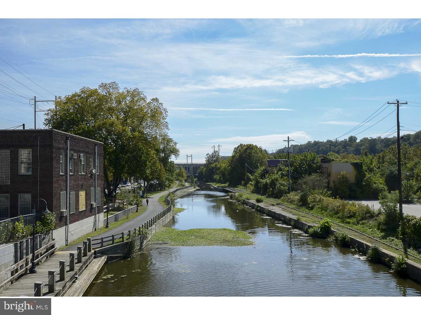 MANAYUNK - Residential Lease