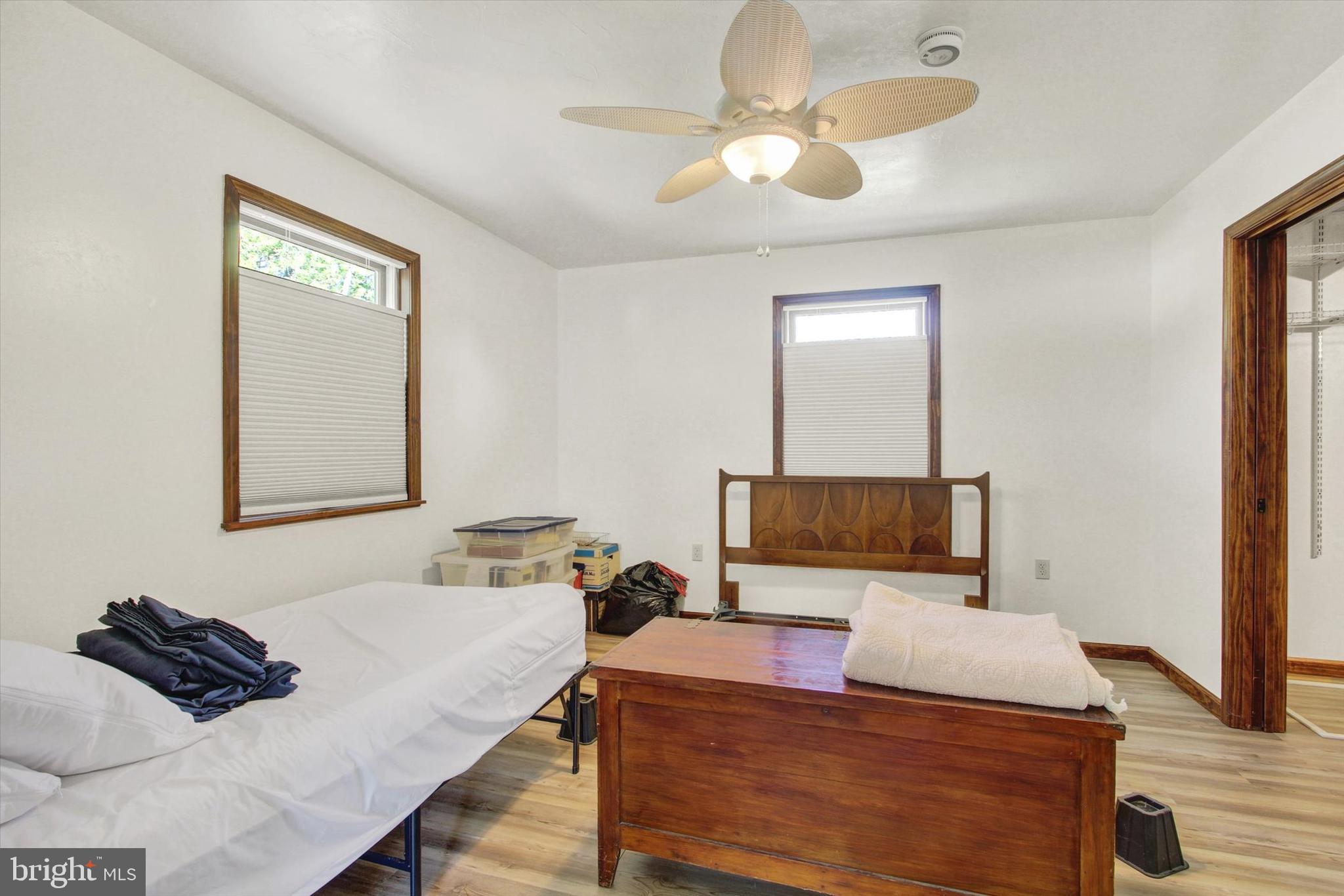 LAKE MEADE - Residential