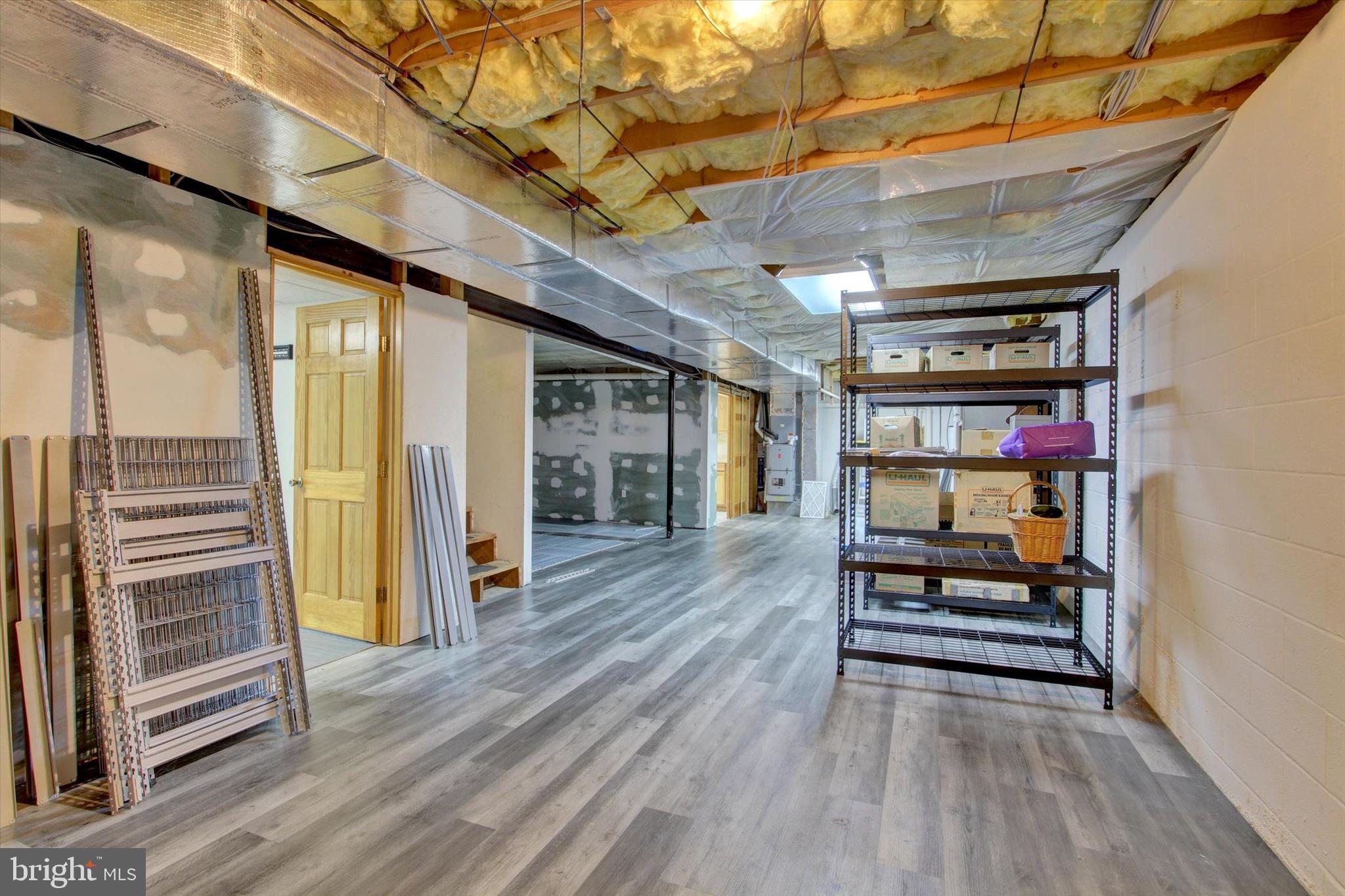 LAKE MEADE - Residential