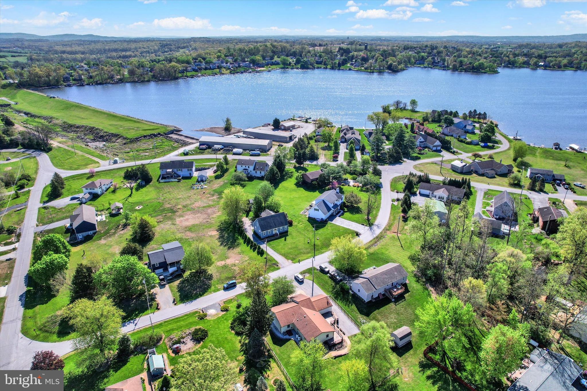 LAKE MEADE - Residential
