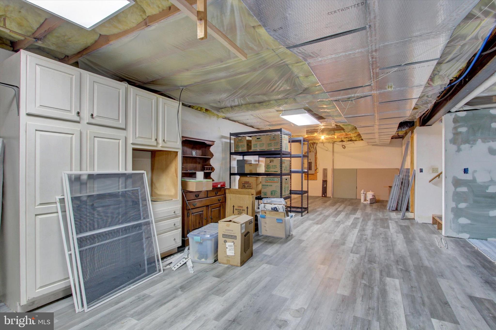 LAKE MEADE - Residential