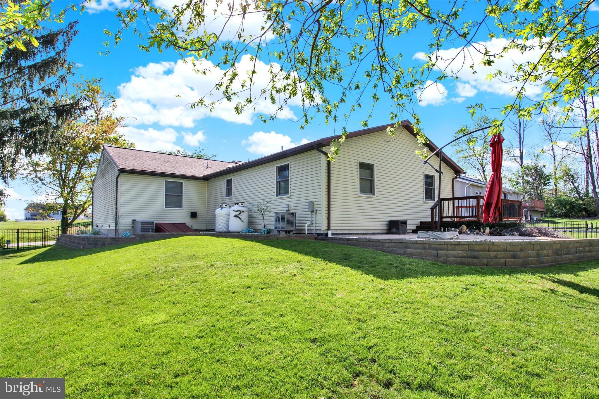 LAKE MEADE - Residential