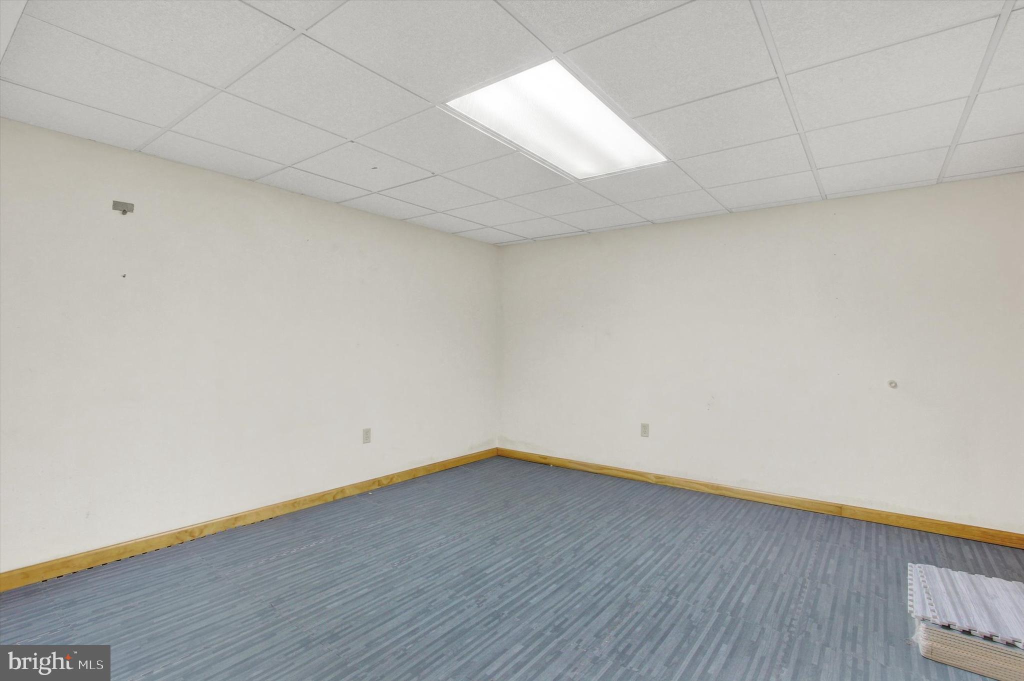 LAKE MEADE - Residential