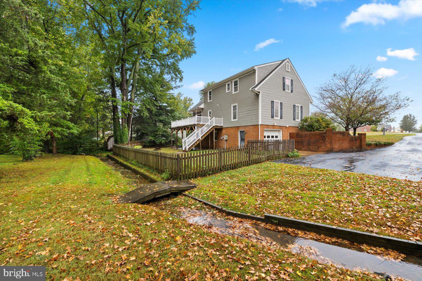 WOODLAWN - Residential