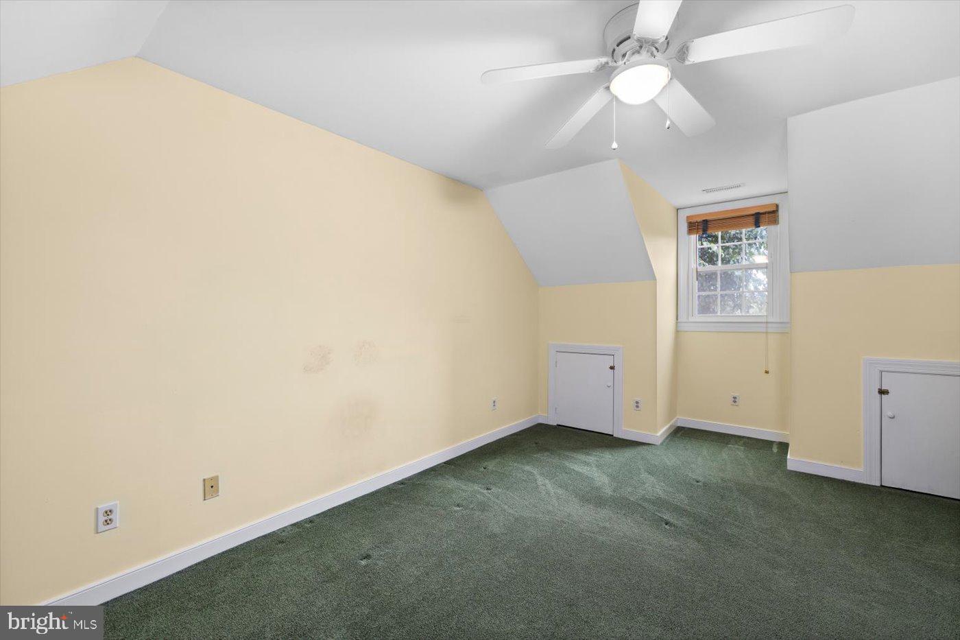 WOODLAWN - Residential