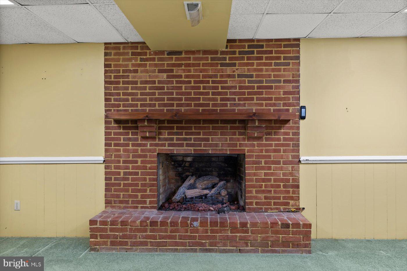 WOODLAWN - Residential