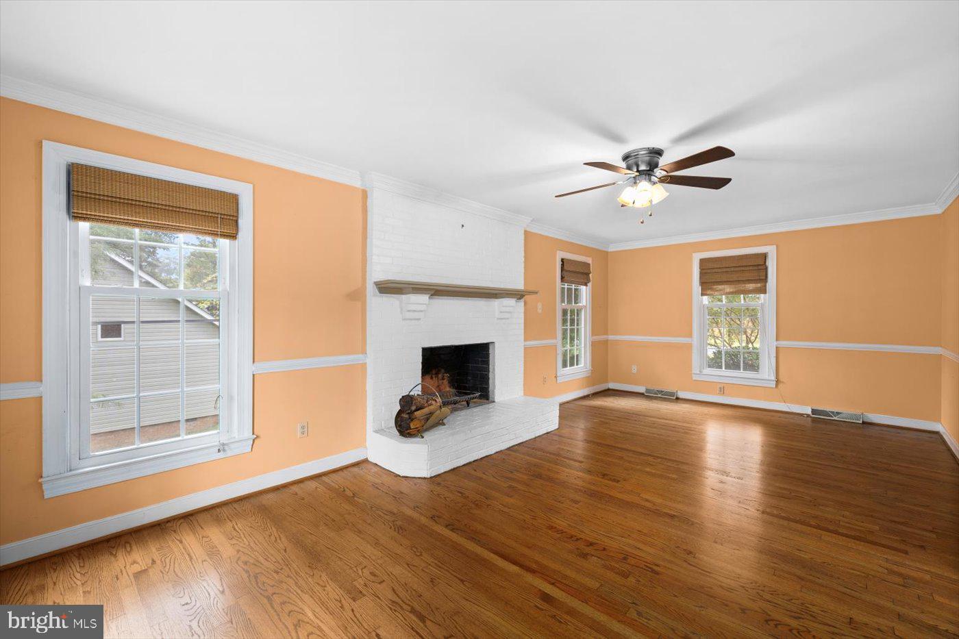 WOODLAWN - Residential