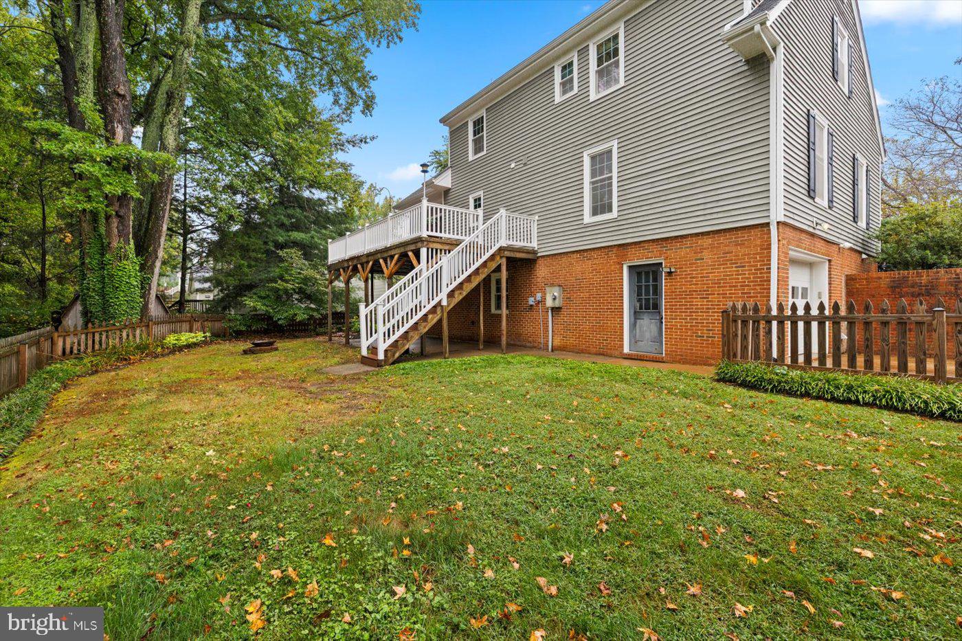 WOODLAWN - Residential