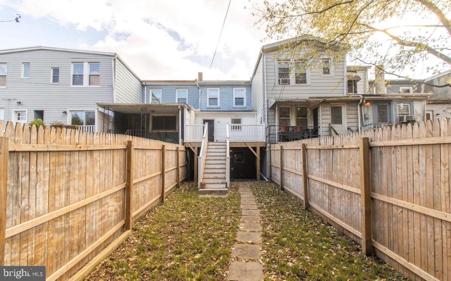 CONSHOHOCKEN - Residential Lease