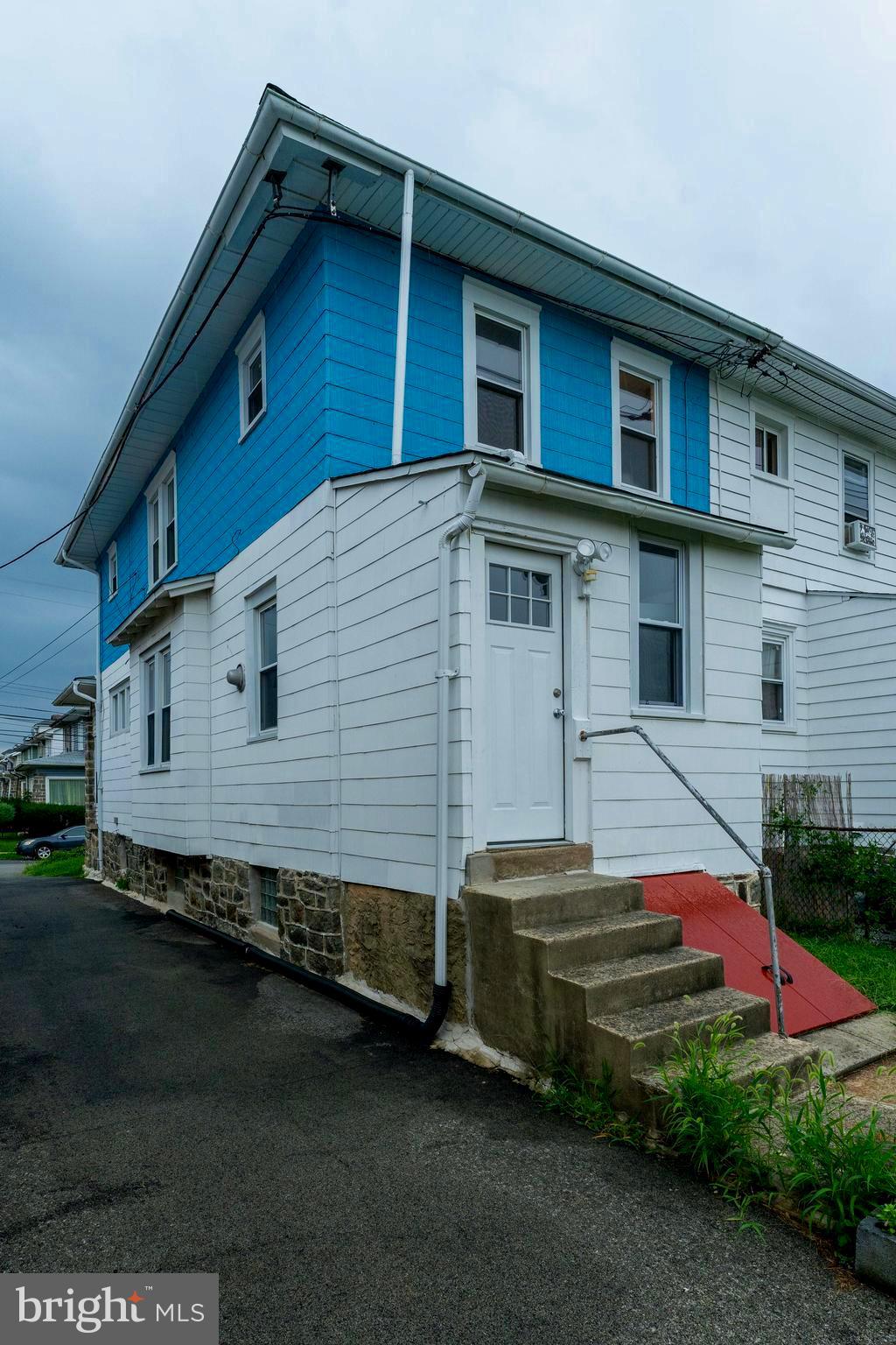 619 PENN STREET