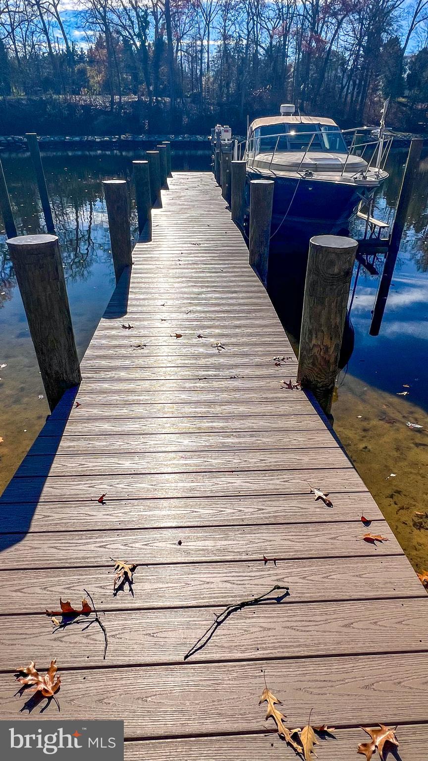 RIVERDALE PARK - Residential