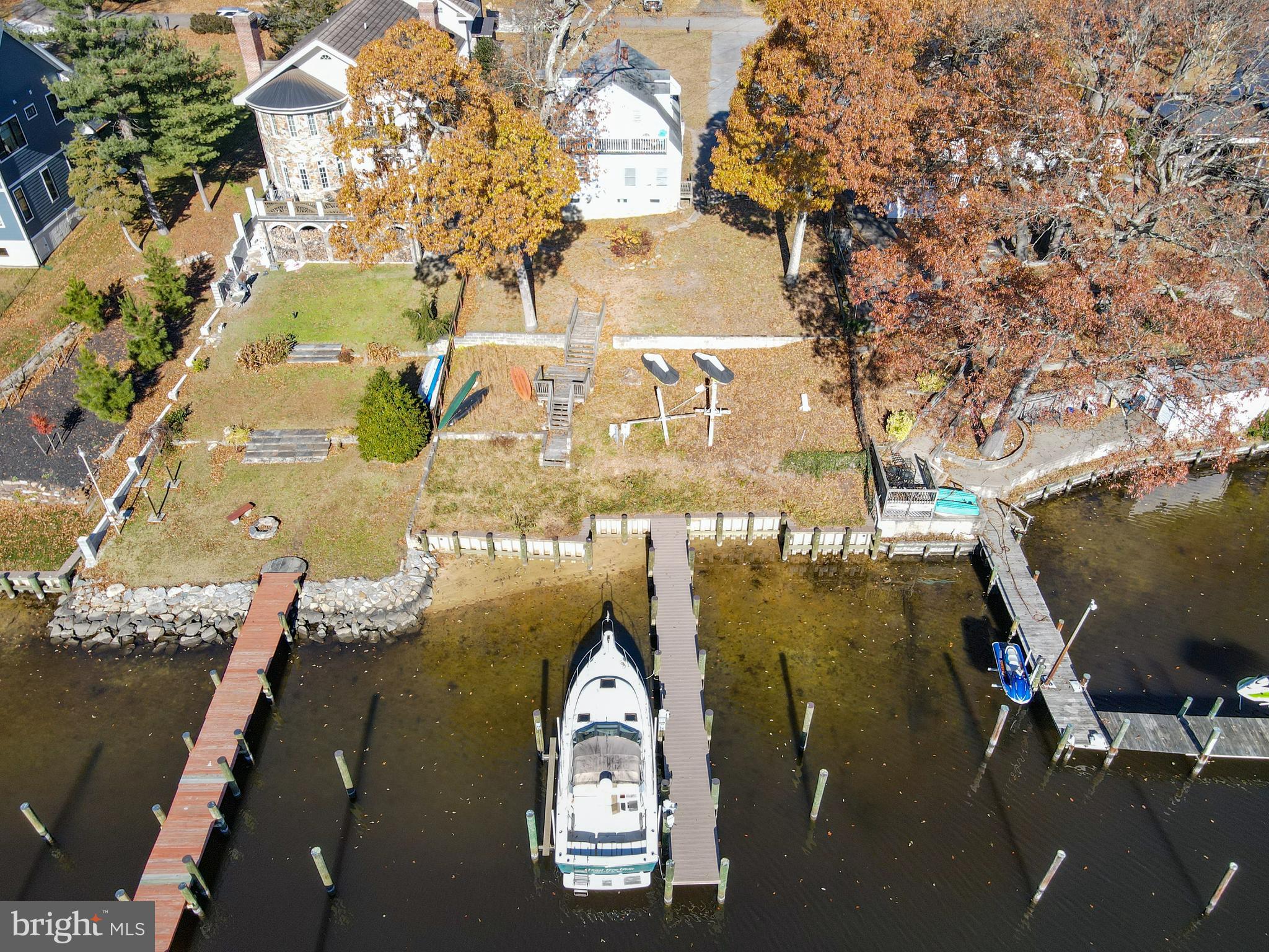 RIVERDALE PARK - Residential
