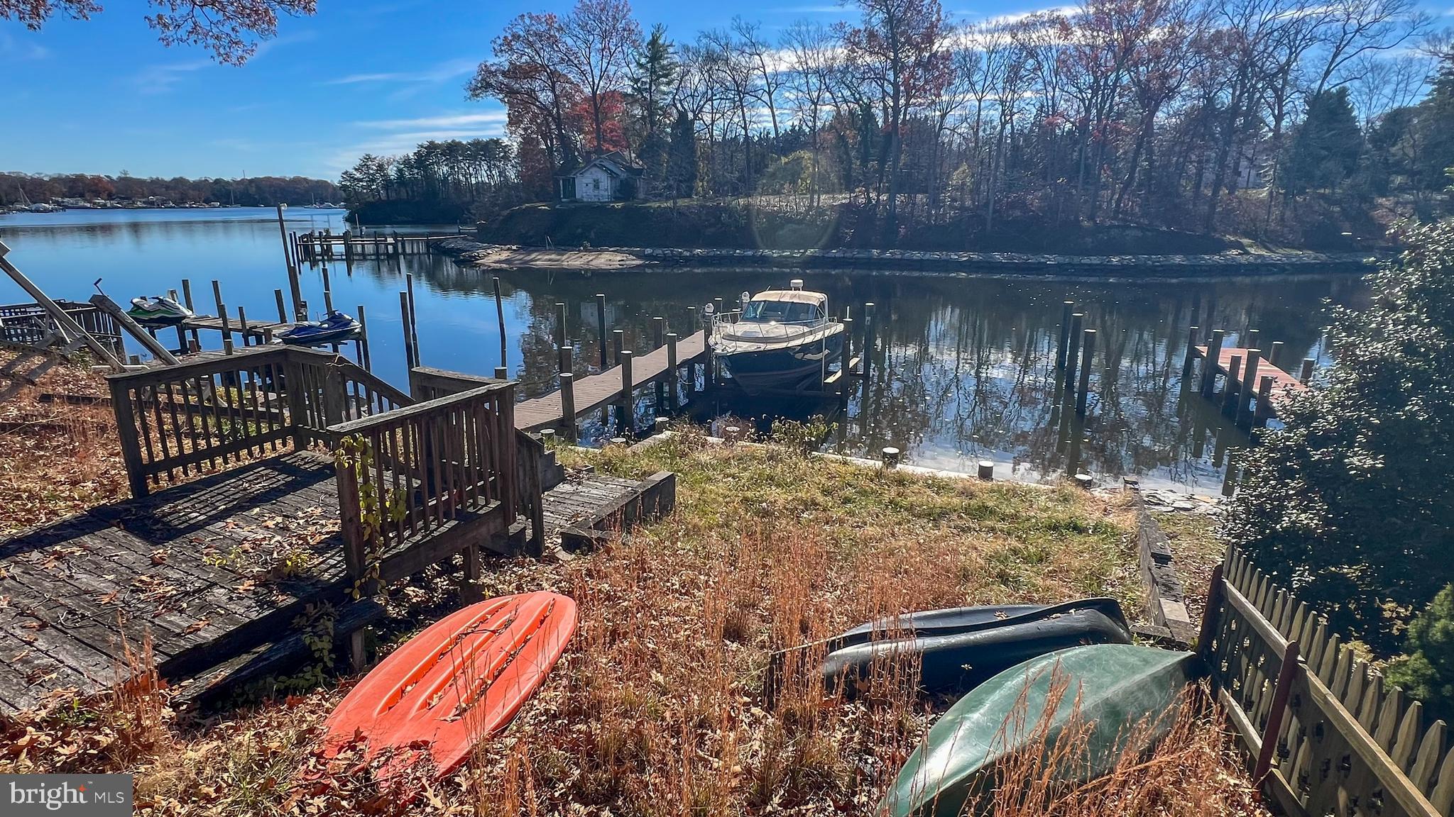 RIVERDALE PARK - Residential
