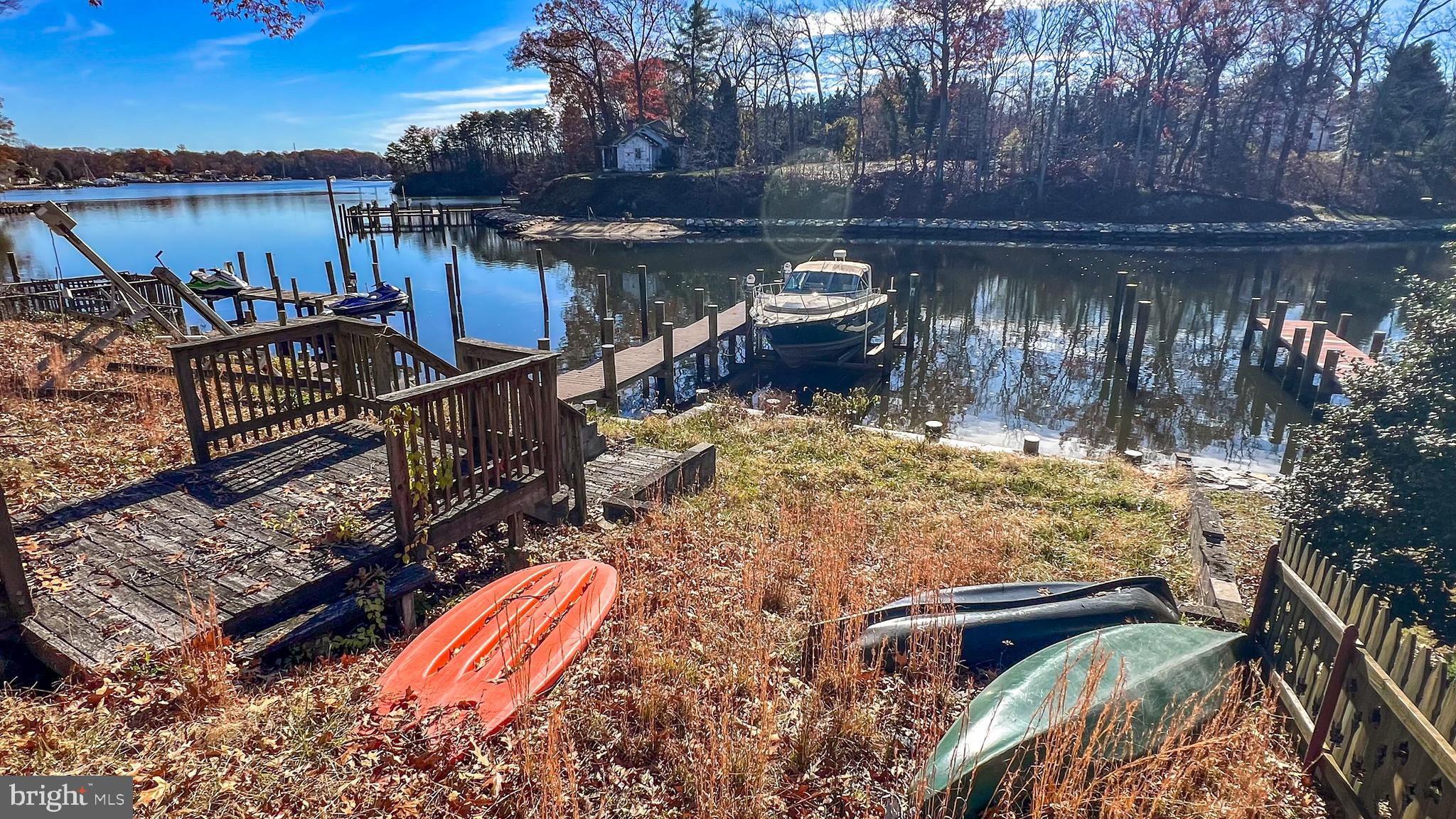 RIVERDALE PARK - Residential