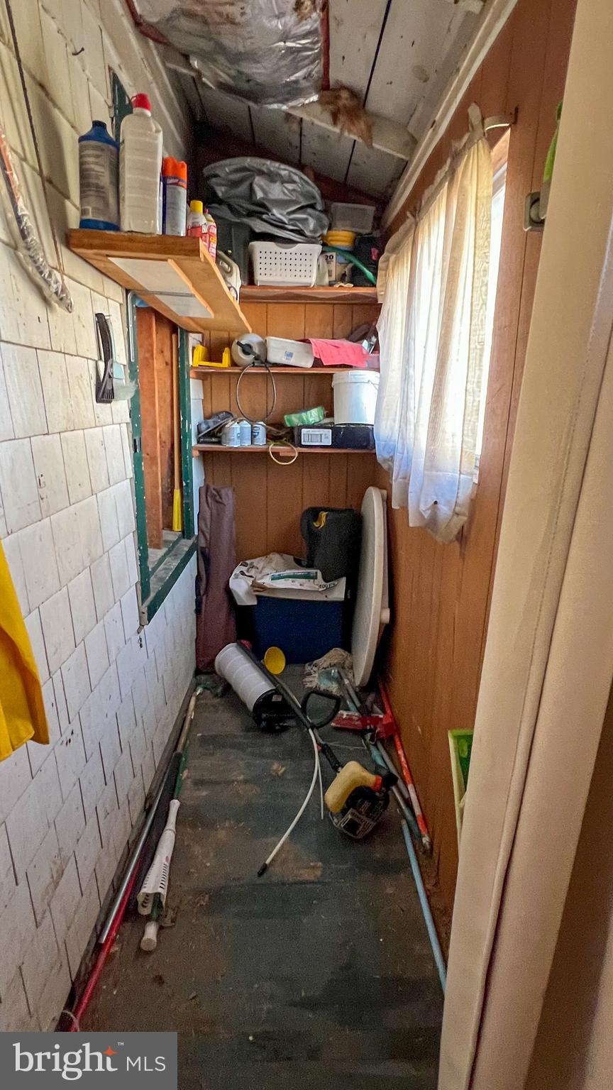 RIVERDALE PARK - Residential