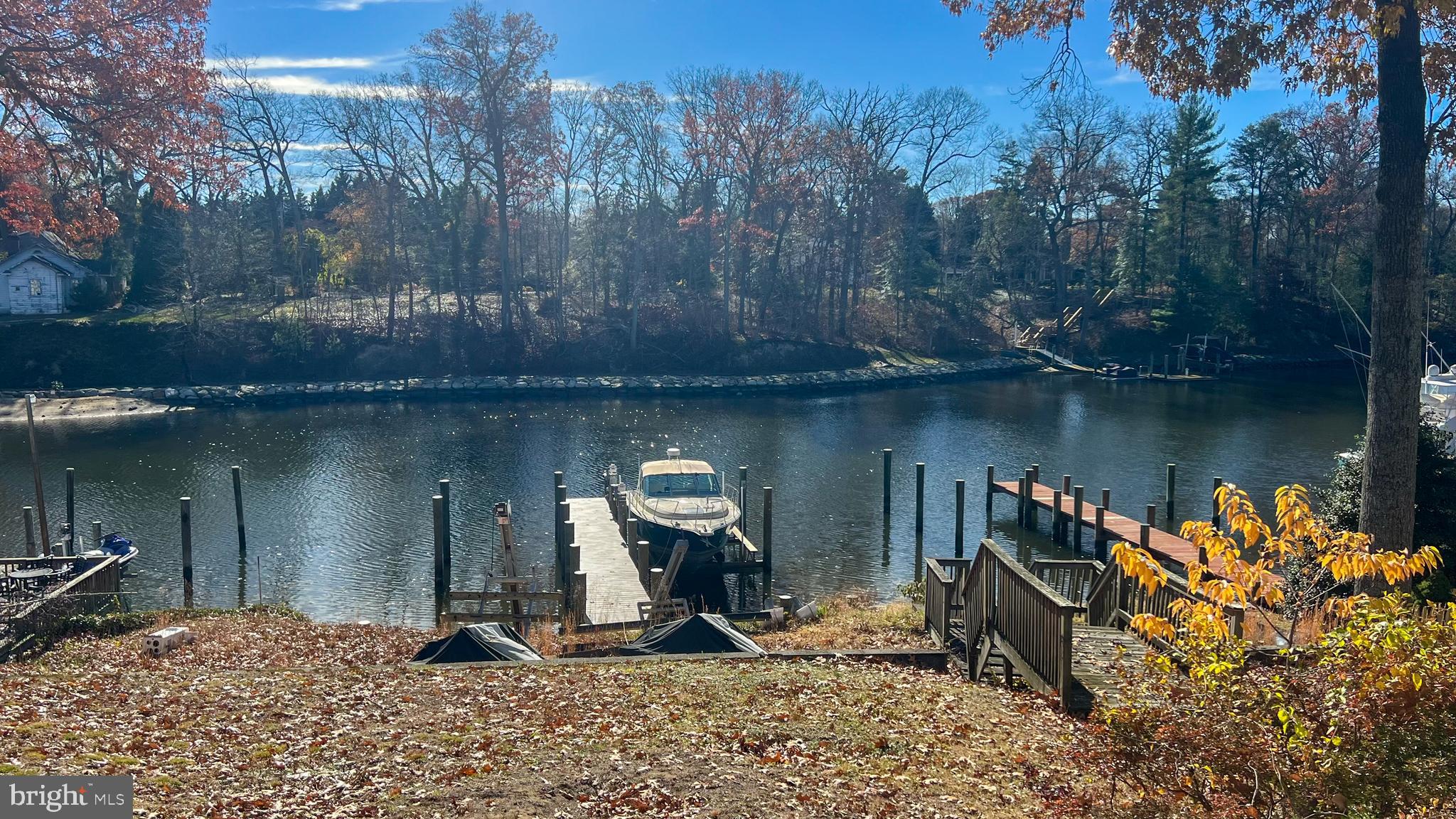 RIVERDALE PARK - Residential