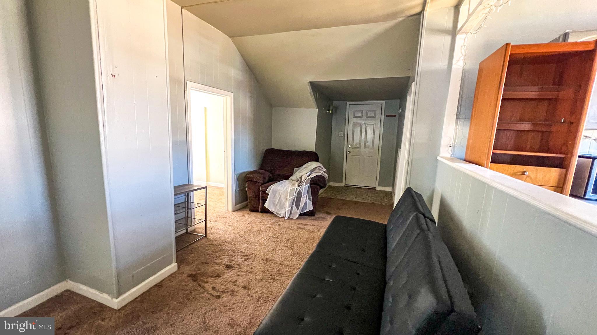 RIVERDALE PARK - Residential