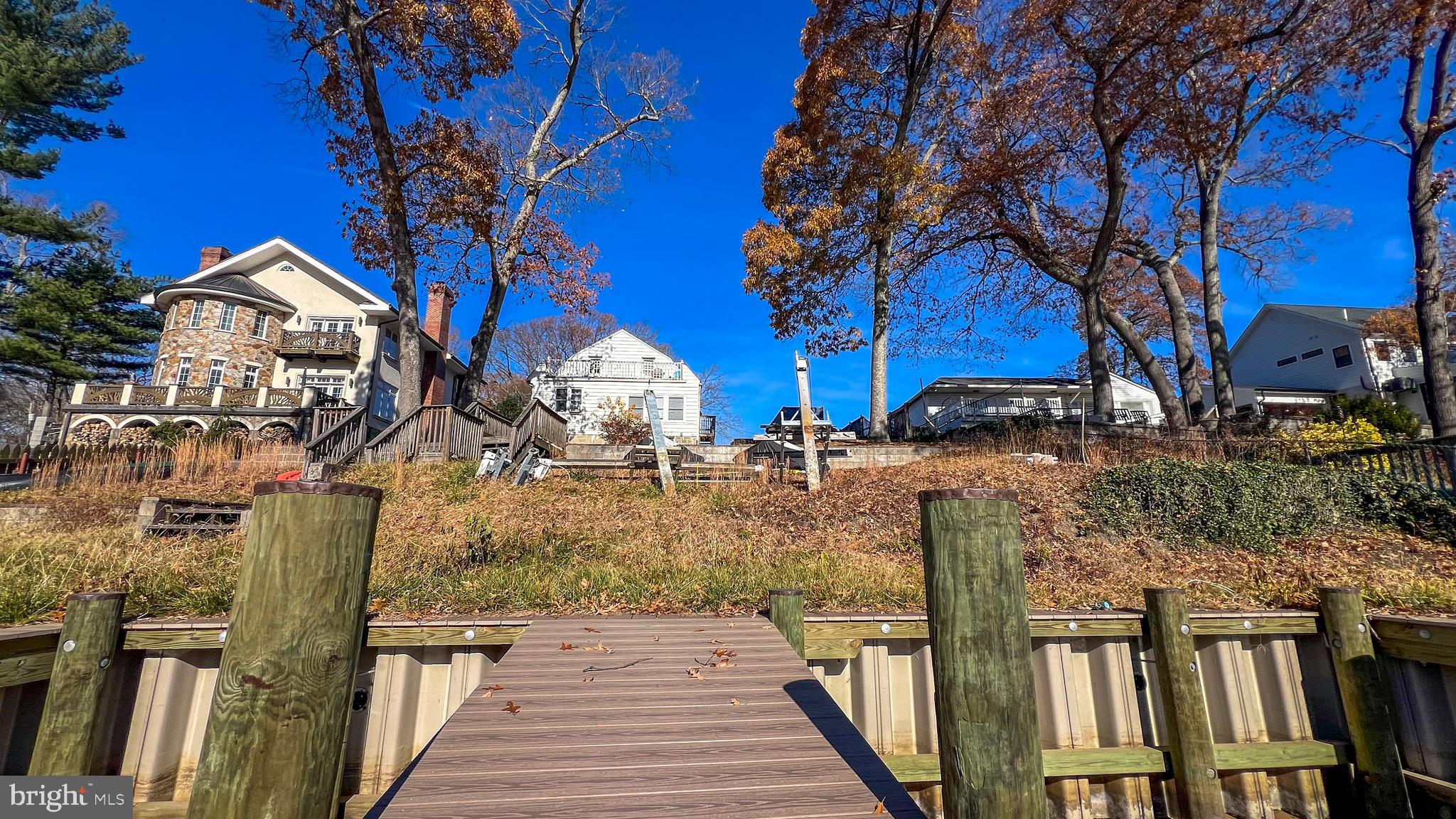 RIVERDALE PARK - Residential