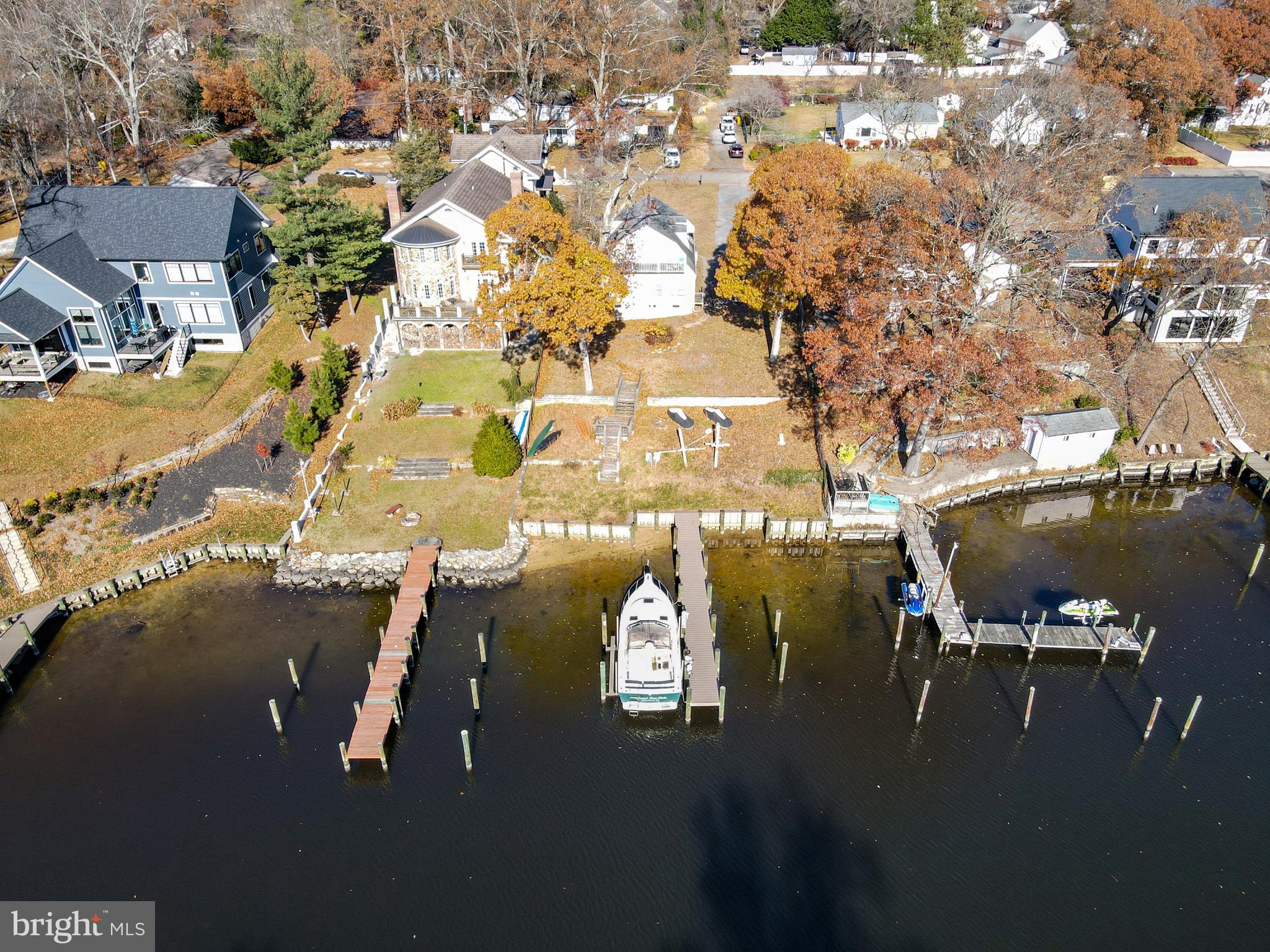 RIVERDALE PARK - Residential