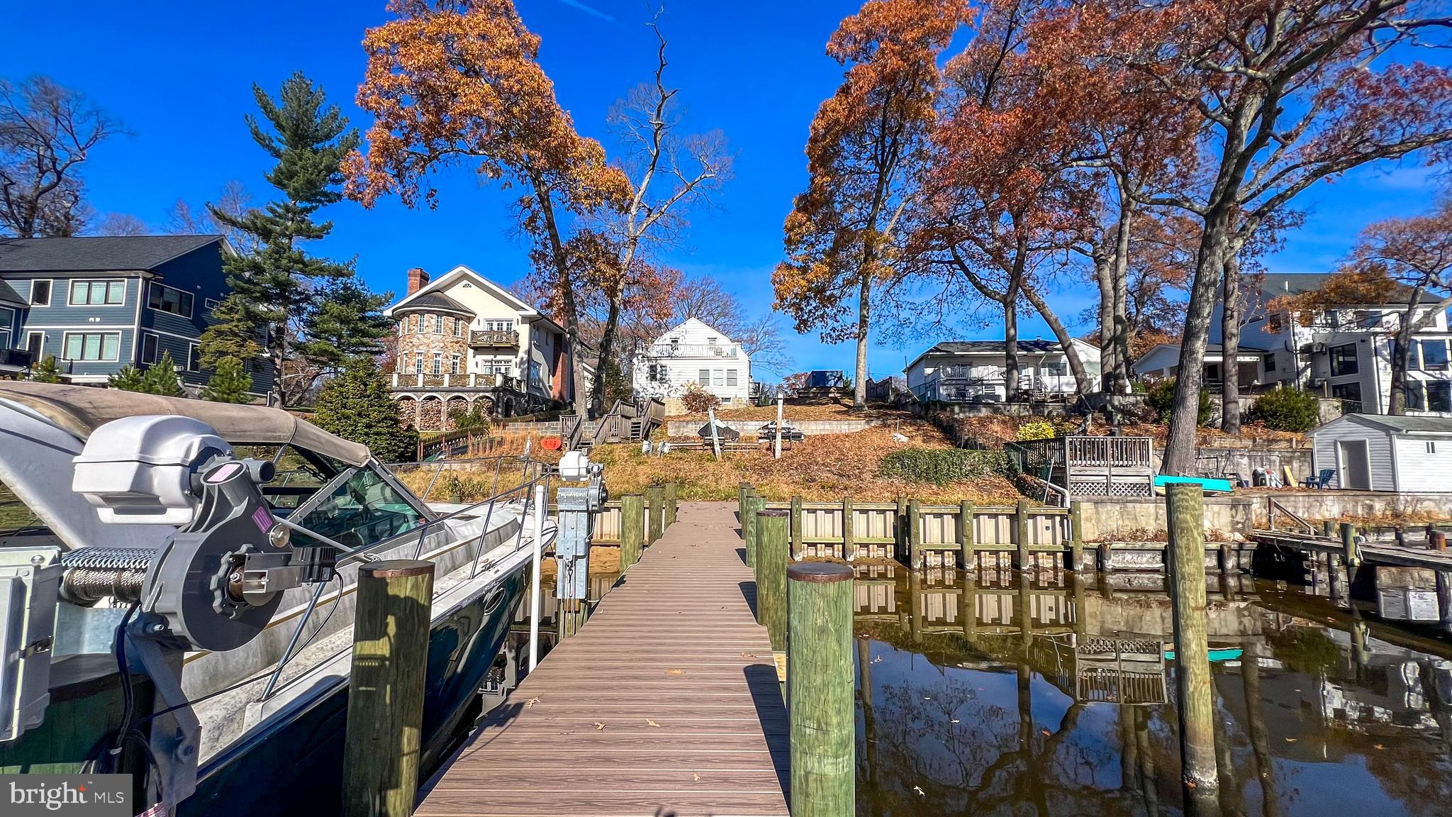 RIVERDALE PARK - Residential