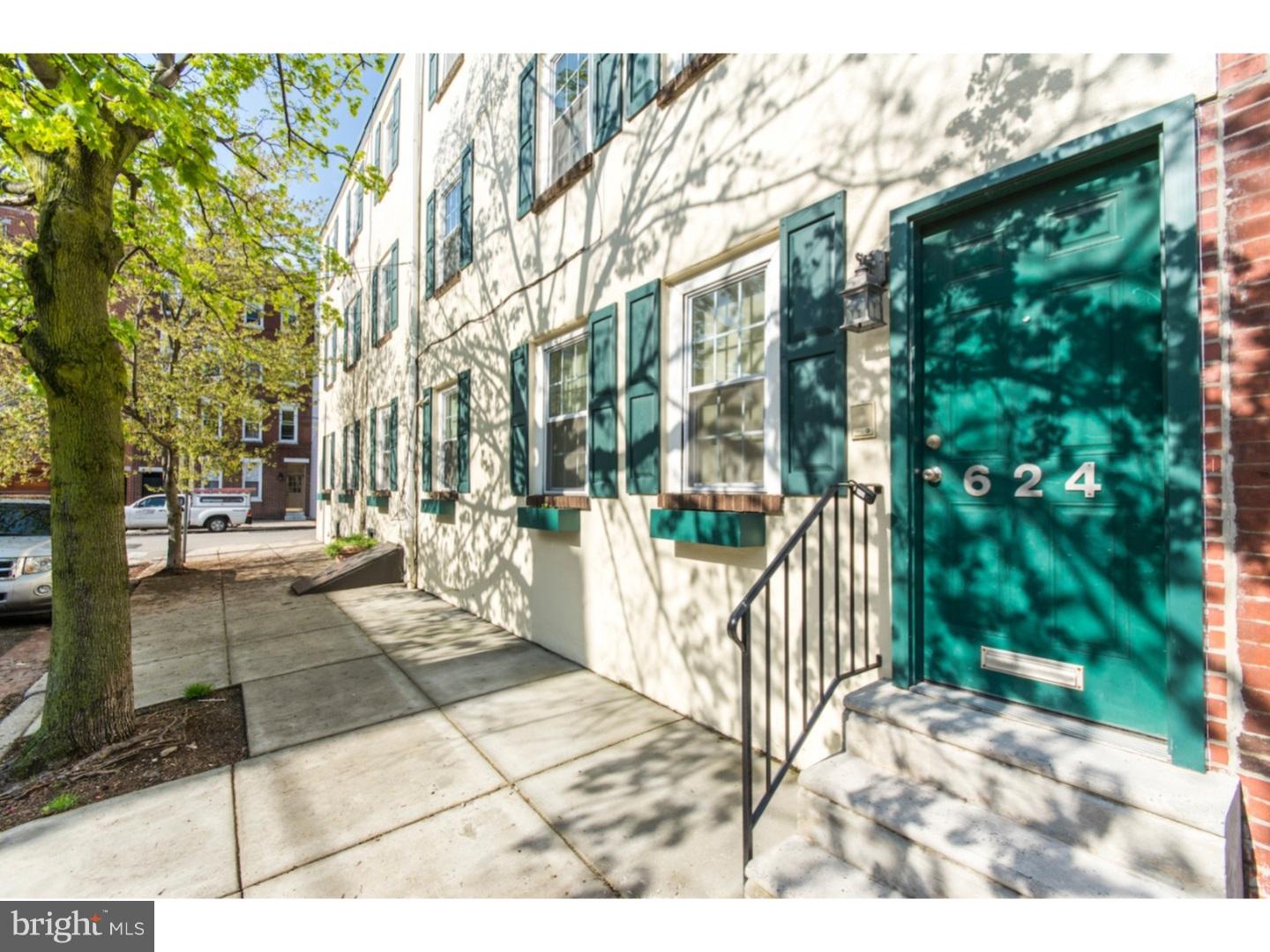 Quaint Condo Located in the Heart of Queen Village! Gorgeous open floor plan with exposed brick point walls and hardwood floors. Living room area open to bright and sunny dining area. Workspace kitchen is accented by updated cabinetry, stainless steel appliances and granite counter tops. This beautiful condo's location cannot be beat! Yes it is in the Meredith school catchment. Walking distance to Headhouse Square, Penn's Landing and the Delaware river and Society Hill! Not to mention the many restaurants, cafes and shopping that are all walkable! You will love every minute of living here! Don't let the chance to make this your home pass by!