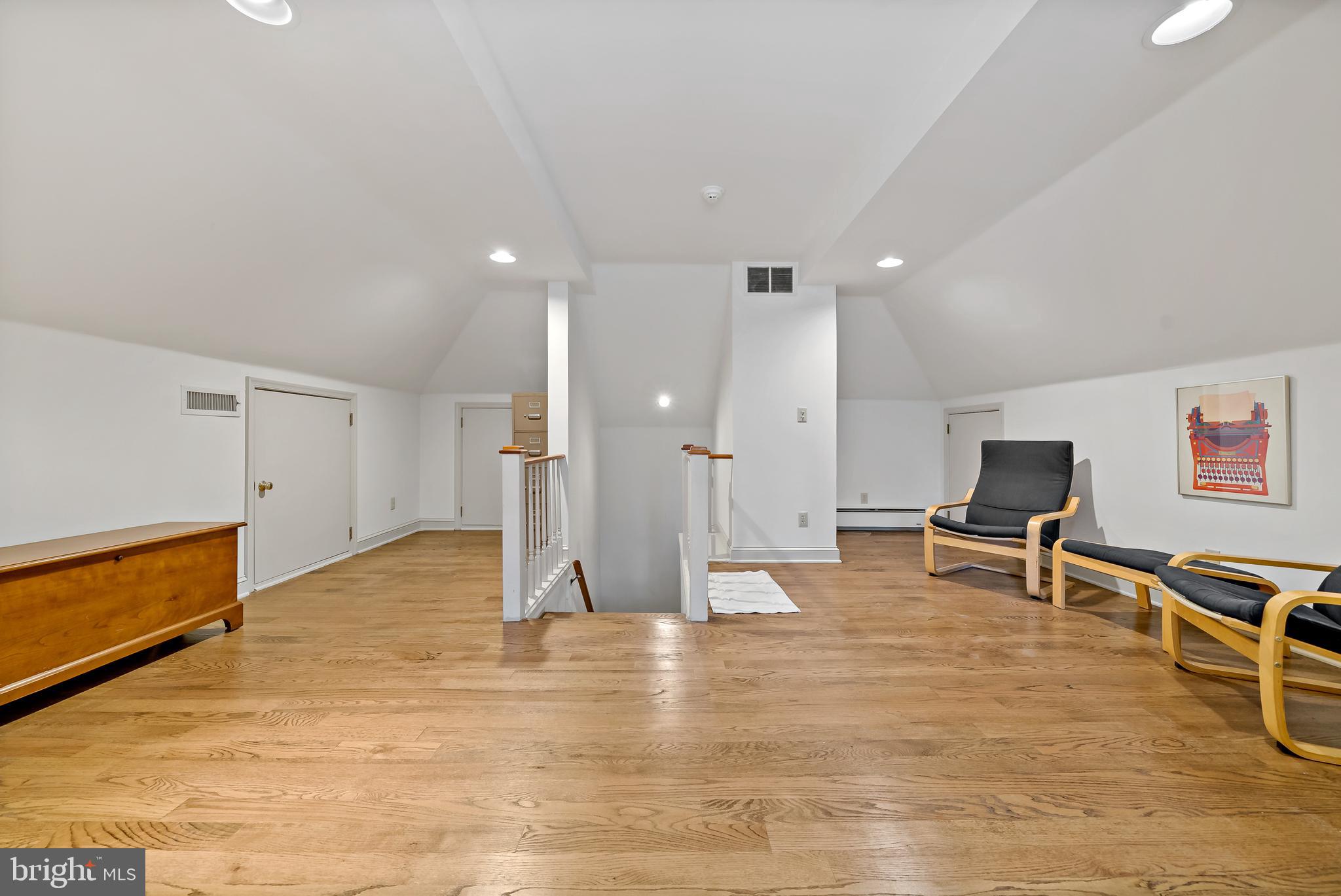 WYNDMOOR - Residential