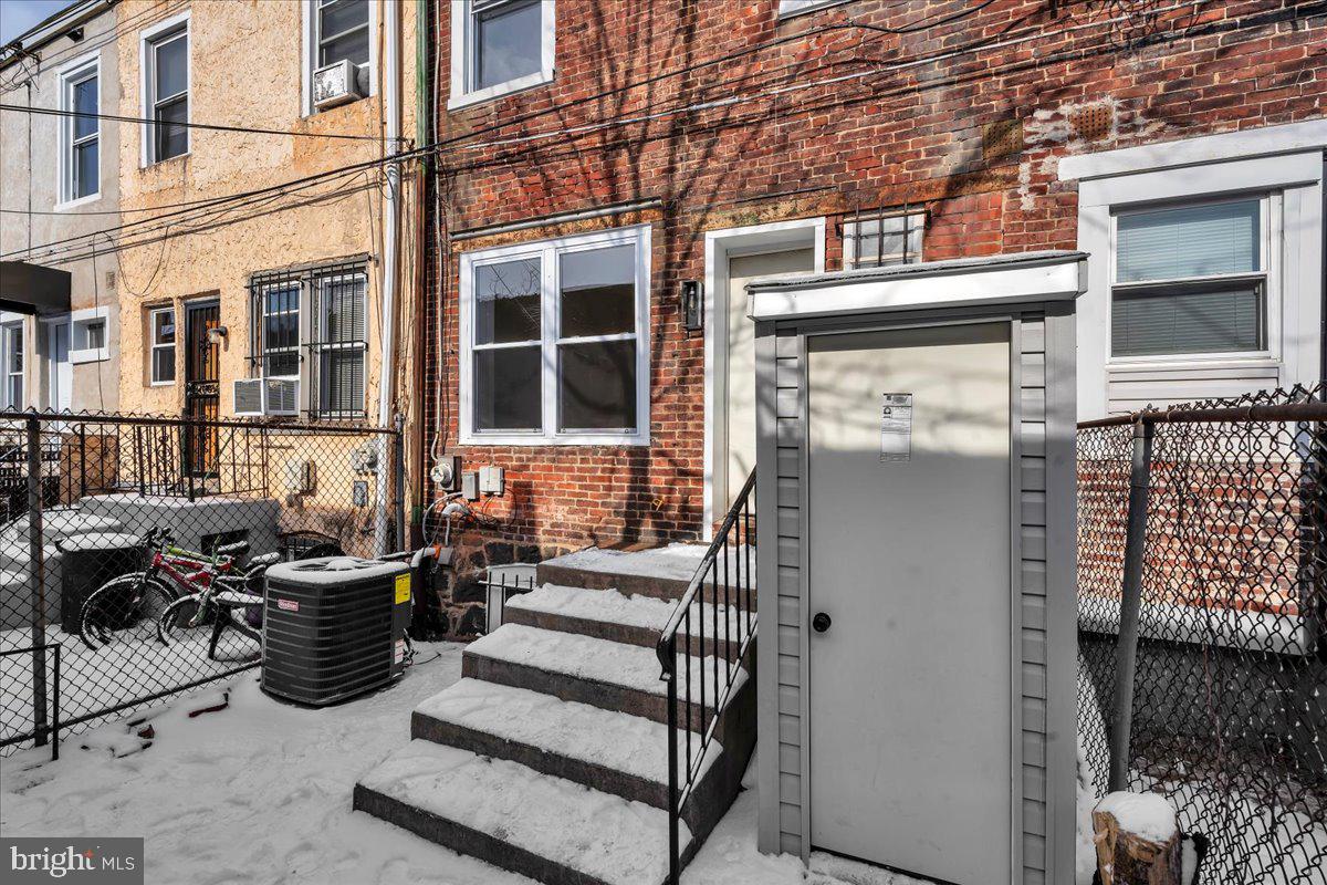 COBBS CREEK - Residential