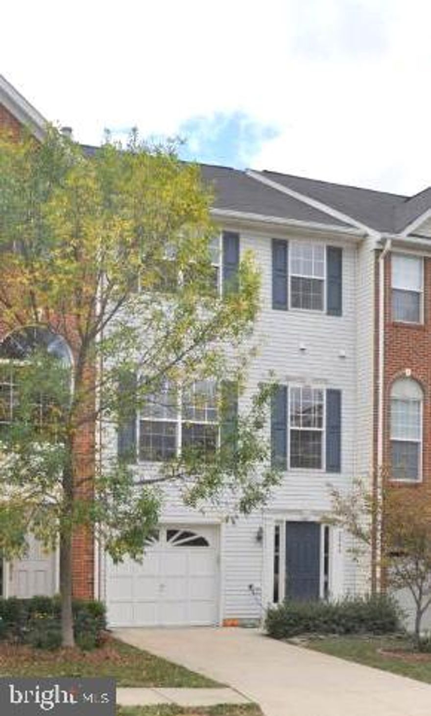 Nestled in the highly desirable McNair Farms neighborhood, this stunning 4-bedroom, 3.5-bathroom home offers the perfect blend of comfort, style, and modern upgrades.

Step inside to a spacious open-concept living area, ideal for entertaining. Large windows fill the space with natural light, highlighting the home’s elegant finishes. The gourmet kitchen features top-of-the-line stainless steel appliances, spacious island, and ample cabinetry—perfect for any home chef.

Upstairs, the luxurious master suite provides a serene retreat with an en-suite bath complete with a soaking tub, separate shower, and dual vanities. Each of the additional bedrooms is generously sized, offering flexible space for guests or a home office.

Enjoy the newly constructed deck—perfect for outdoor dining, barbecues, or simply relaxing in the fresh air. Newer roof, hardwood floors, and vinyl floor with fresh paint throughout!