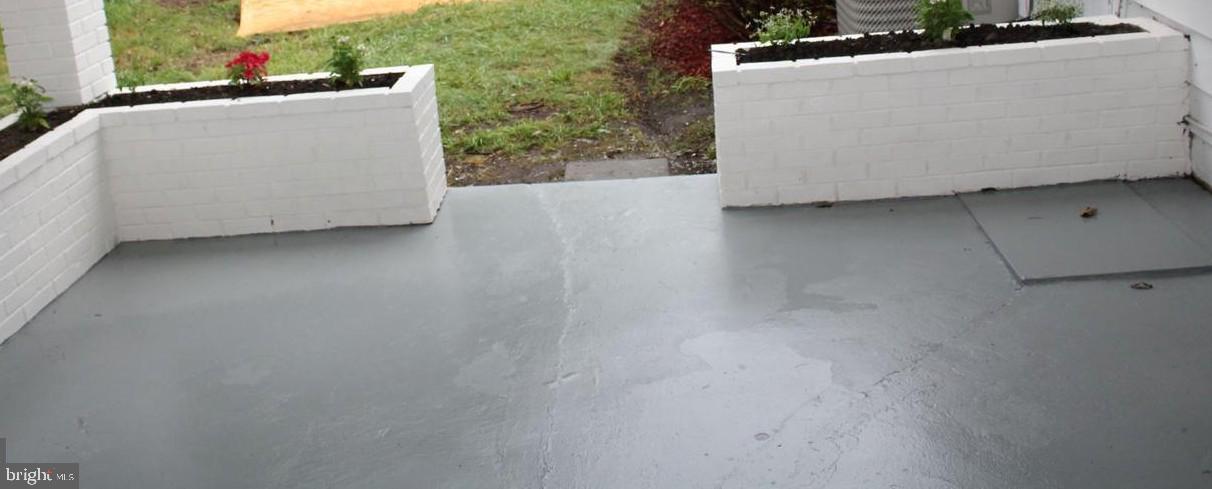 FAIRFIELD KNOLLS - Residential