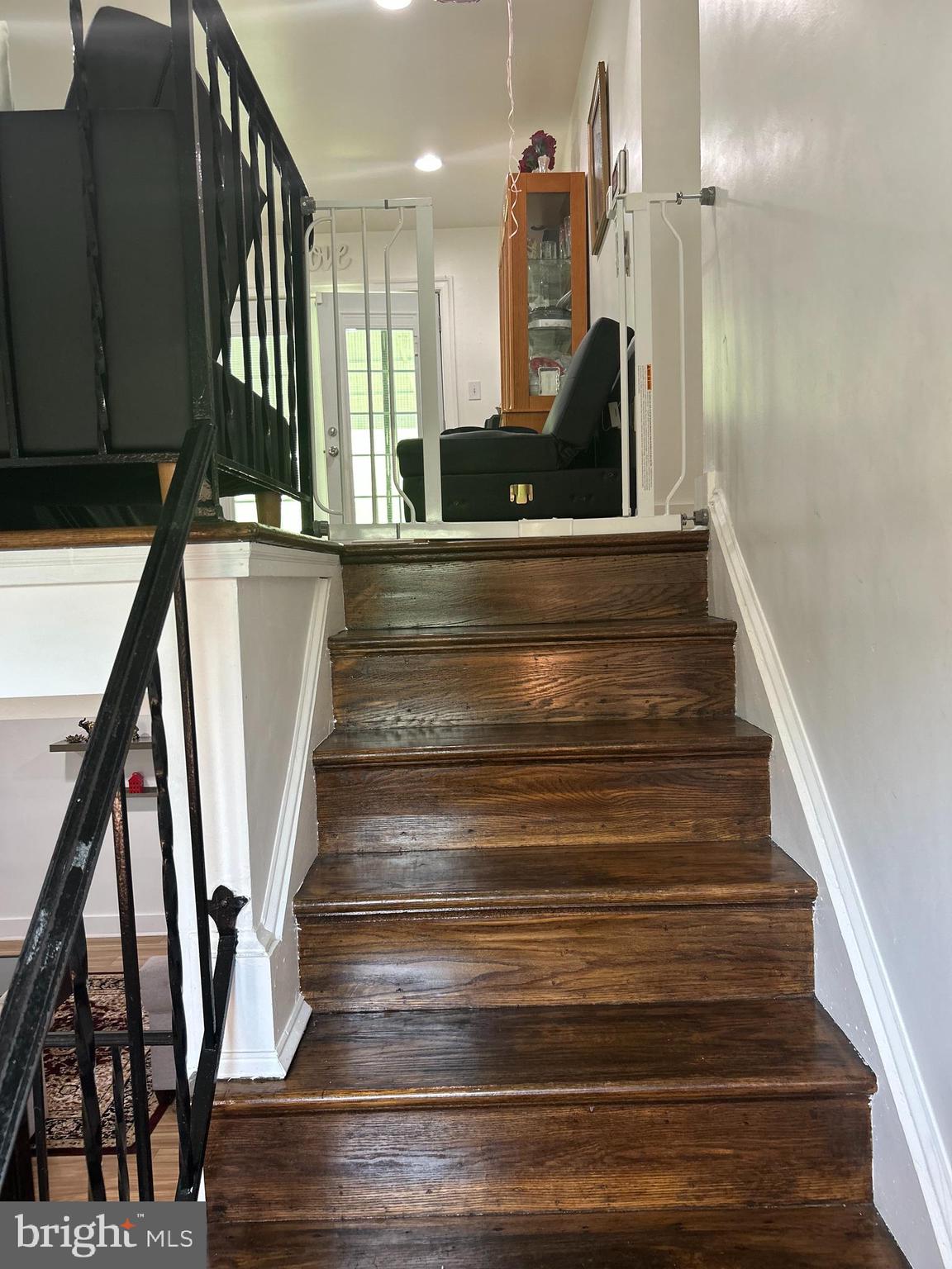 FAIRFIELD KNOLLS - Residential