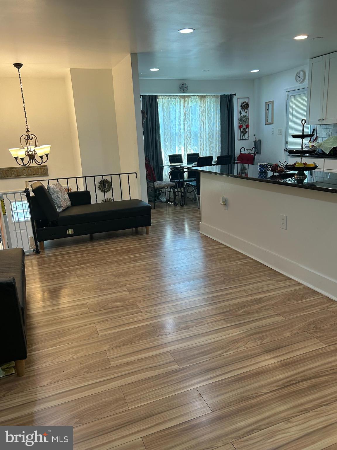 FAIRFIELD KNOLLS - Residential