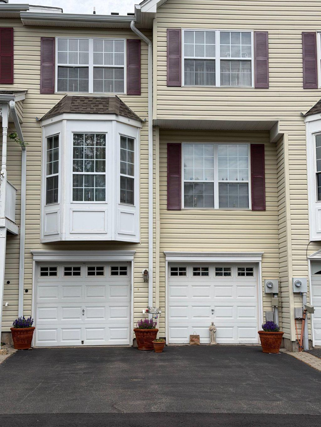 Photo of 18 Kentworth Court, FLEMINGTON, NJ 08822 (MLS # NJHT2004952)