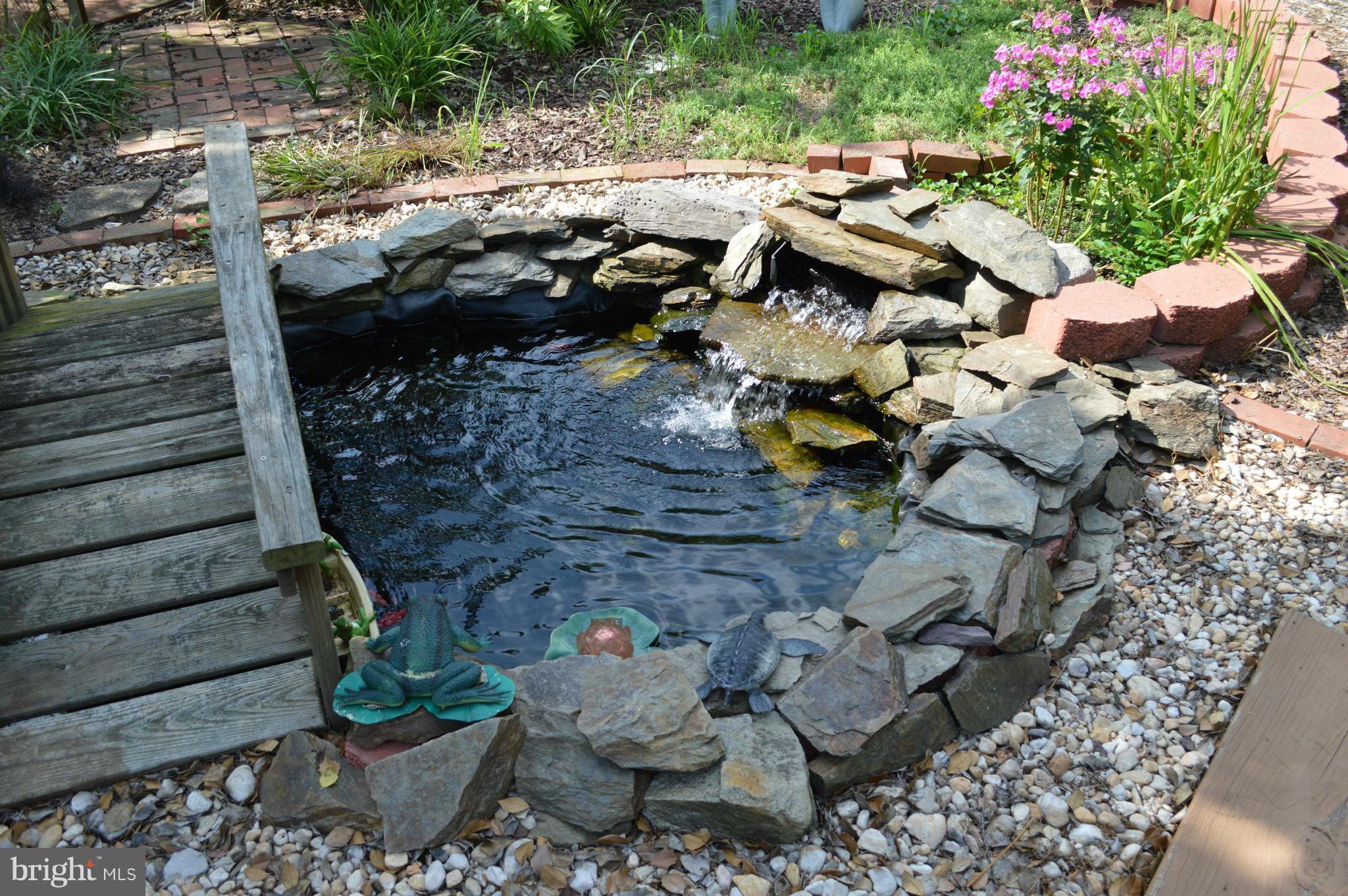 SHIRLEY PARK - Residential