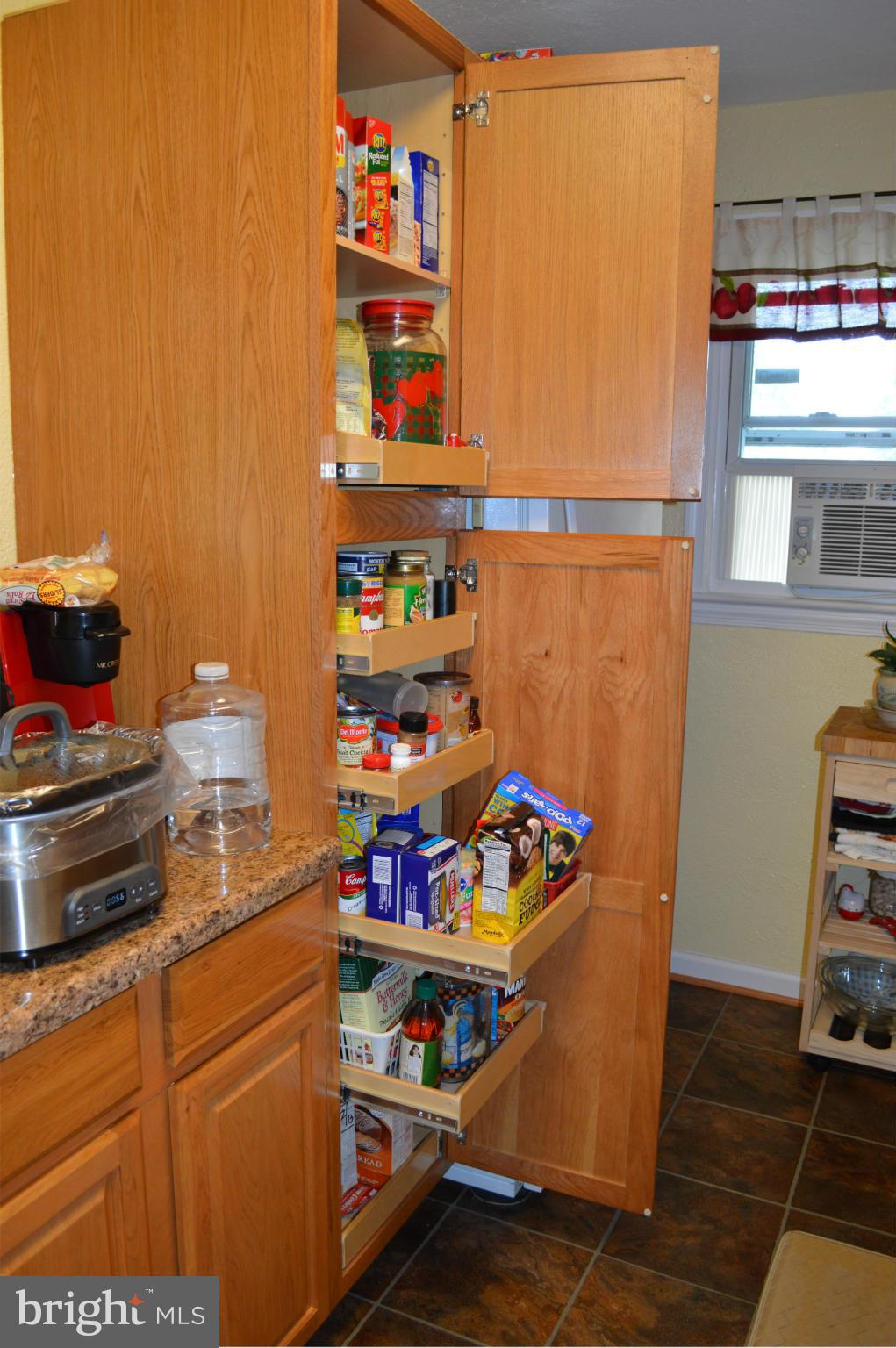 SHIRLEY PARK - Residential