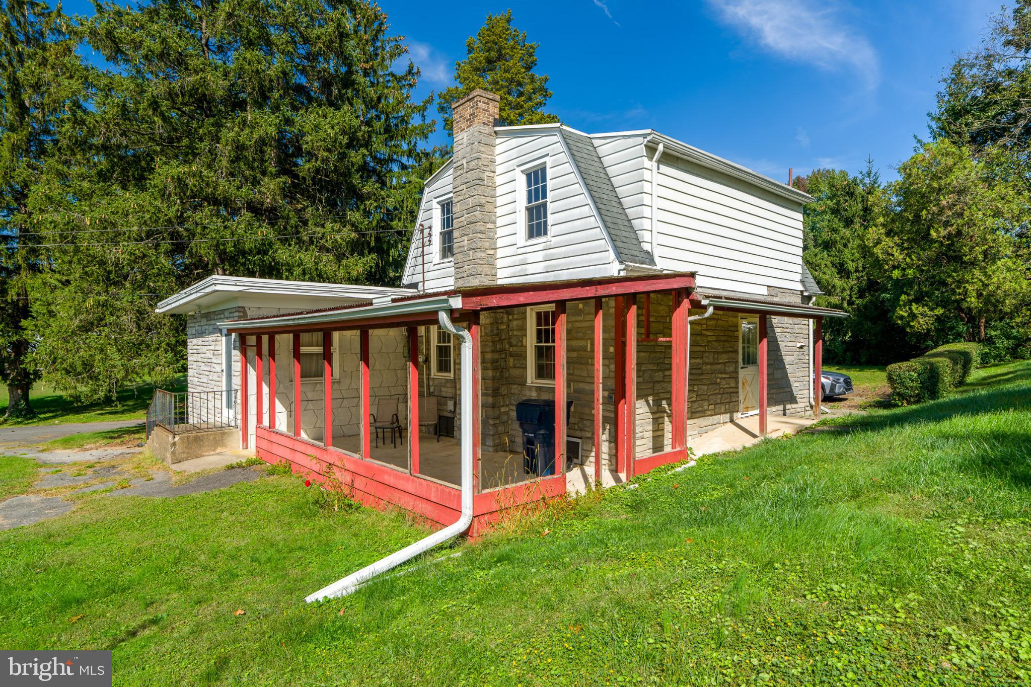 129 S EASTLAND DRIVE