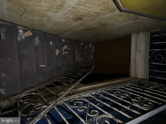 ALLEGHENY WEST - Residential