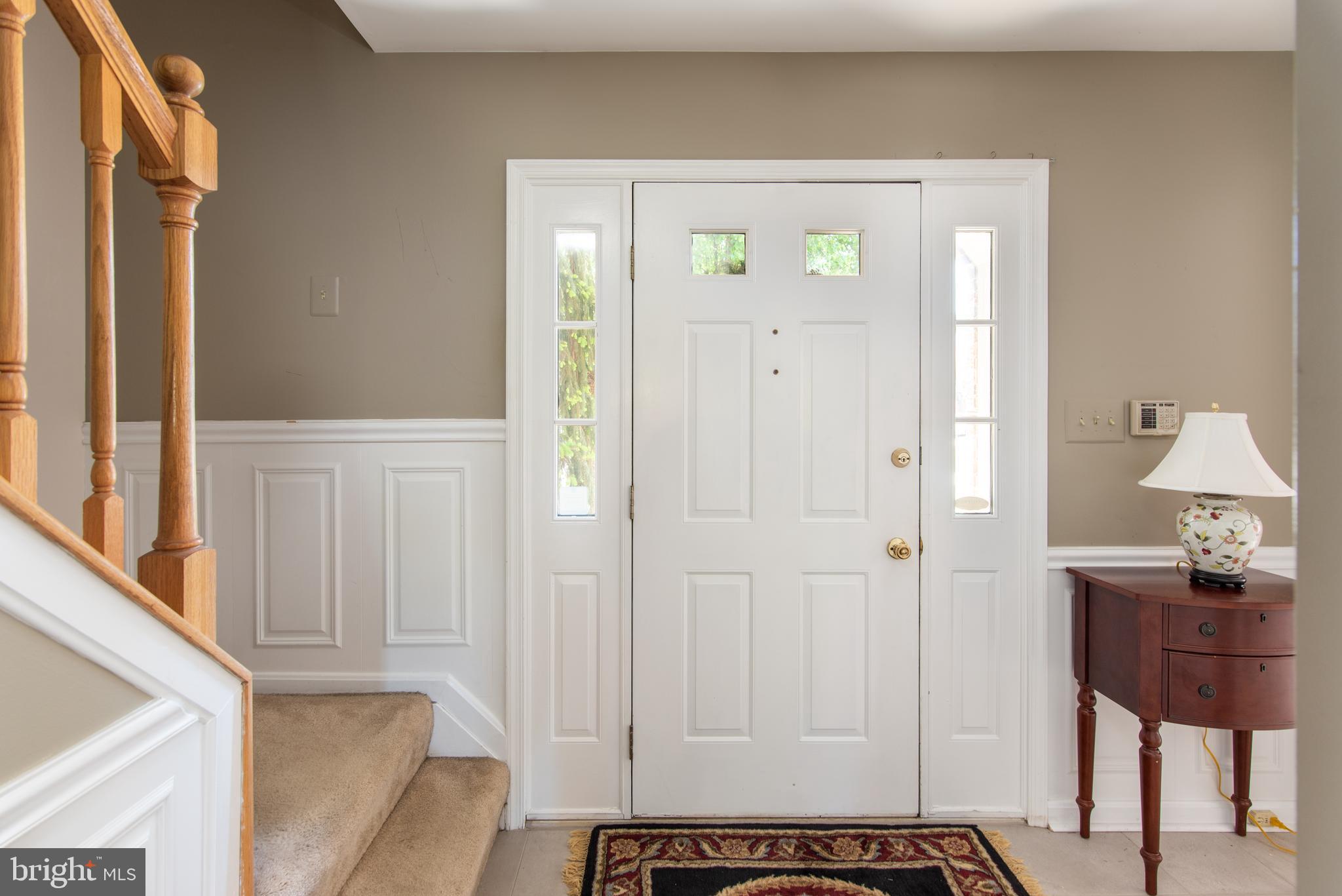 CONSTANT FRIENDSHIP - Residential