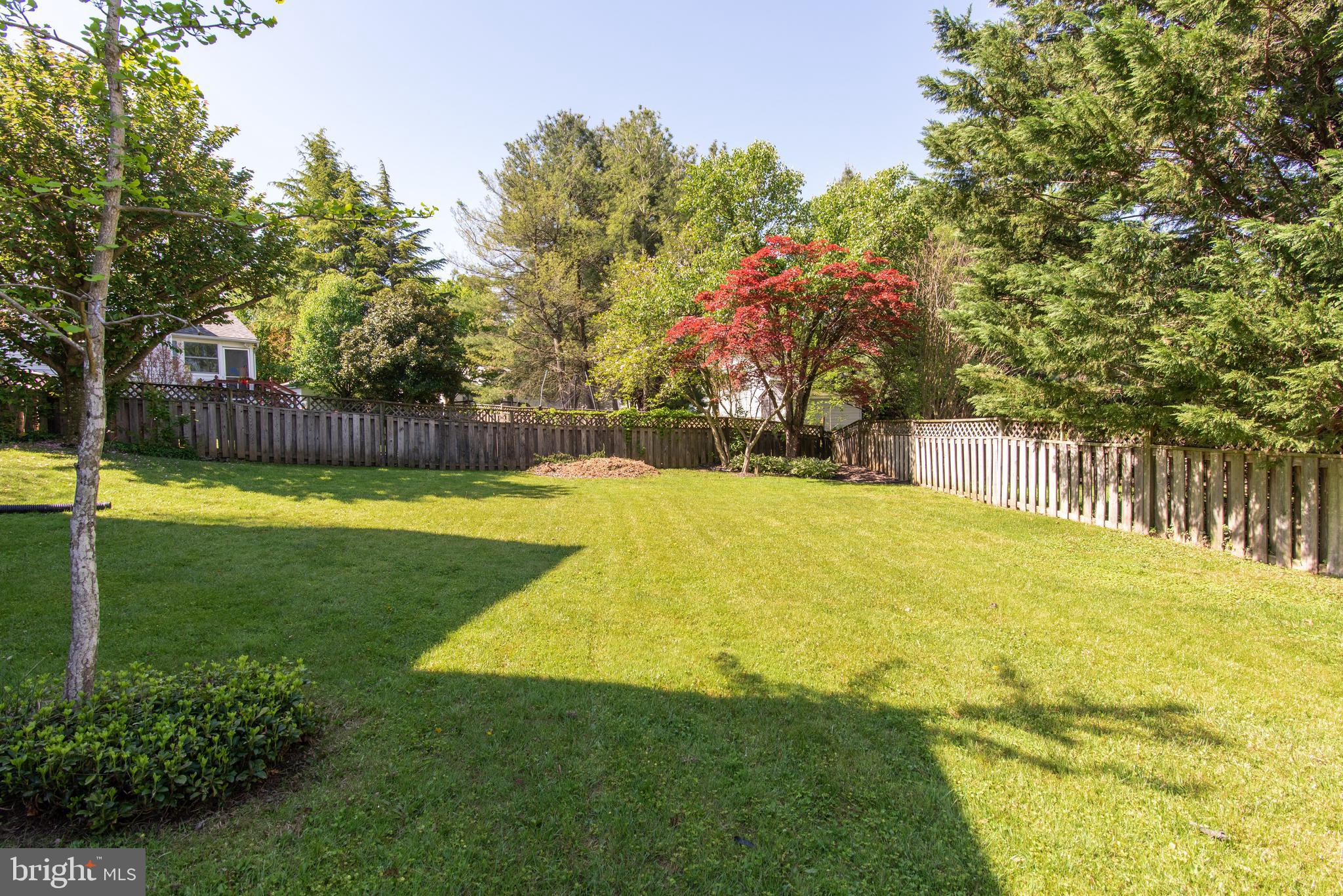 CONSTANT FRIENDSHIP - Residential