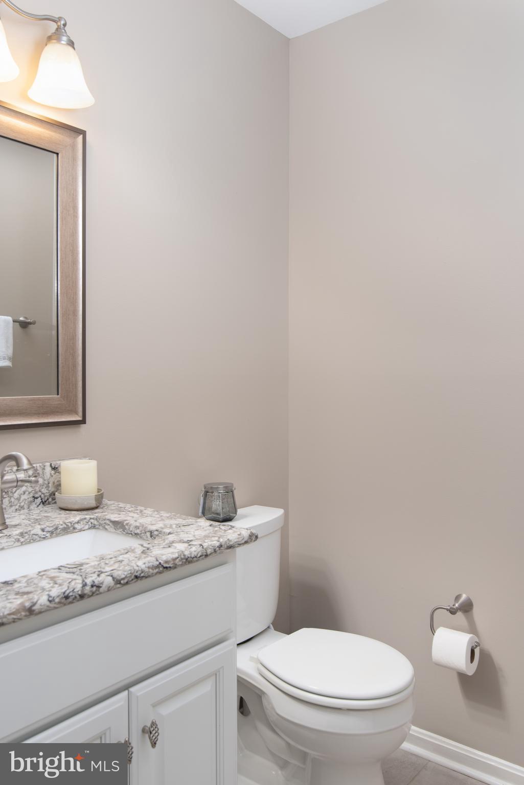 CONSTANT FRIENDSHIP - Residential