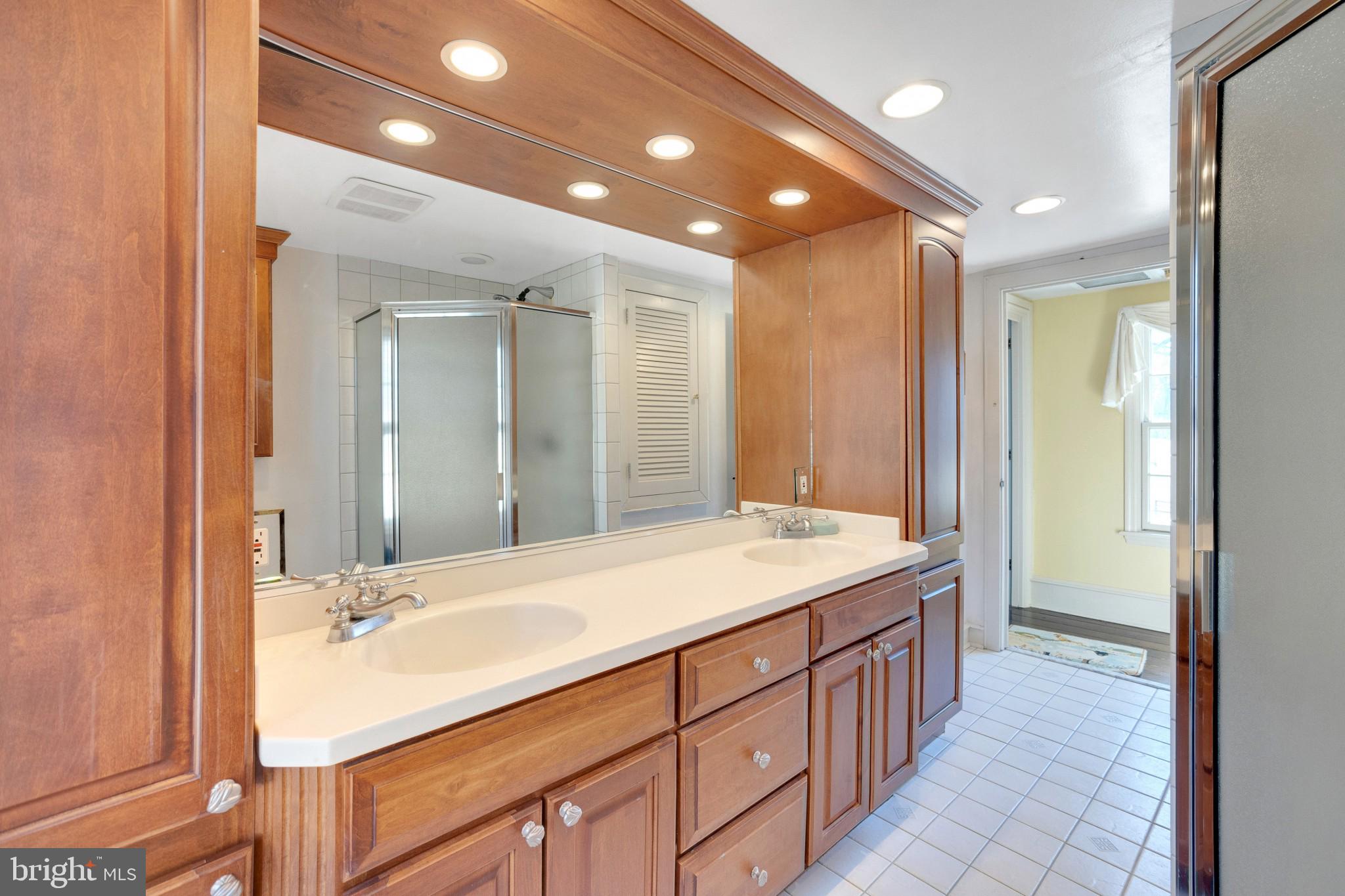 CHARLESTOWN TWP - Residential