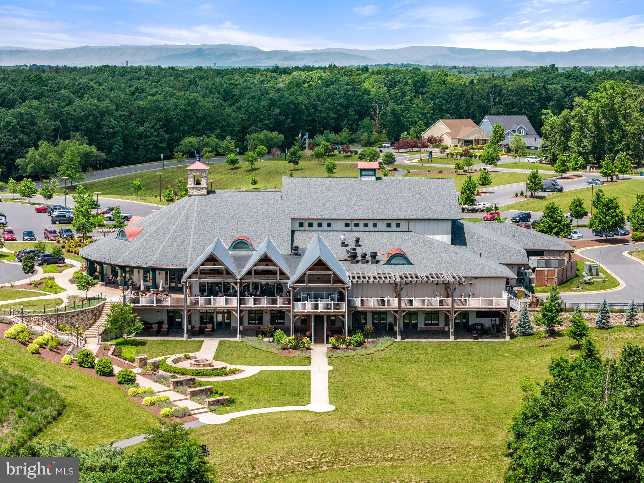 LAKE FREDERICK - Residential