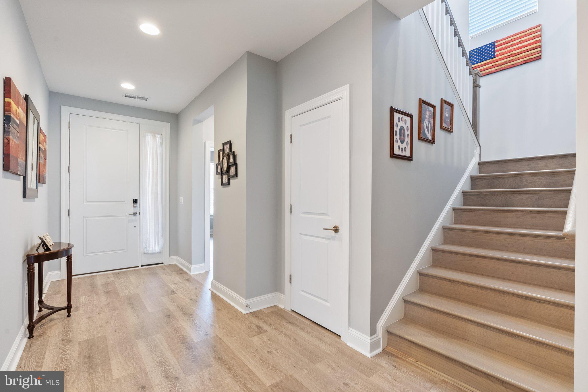 LAKE FREDERICK - Residential