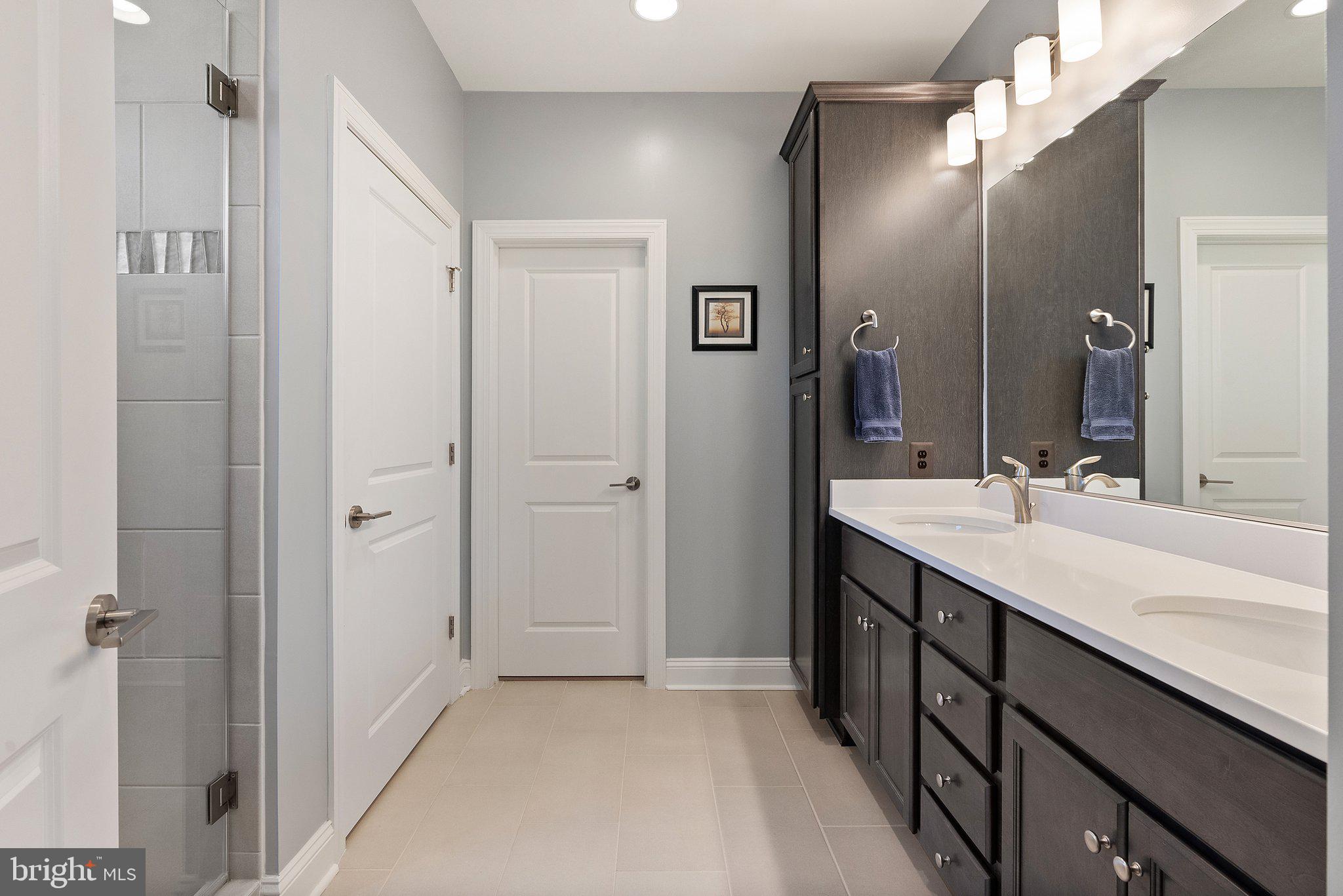 LAKE FREDERICK - Residential