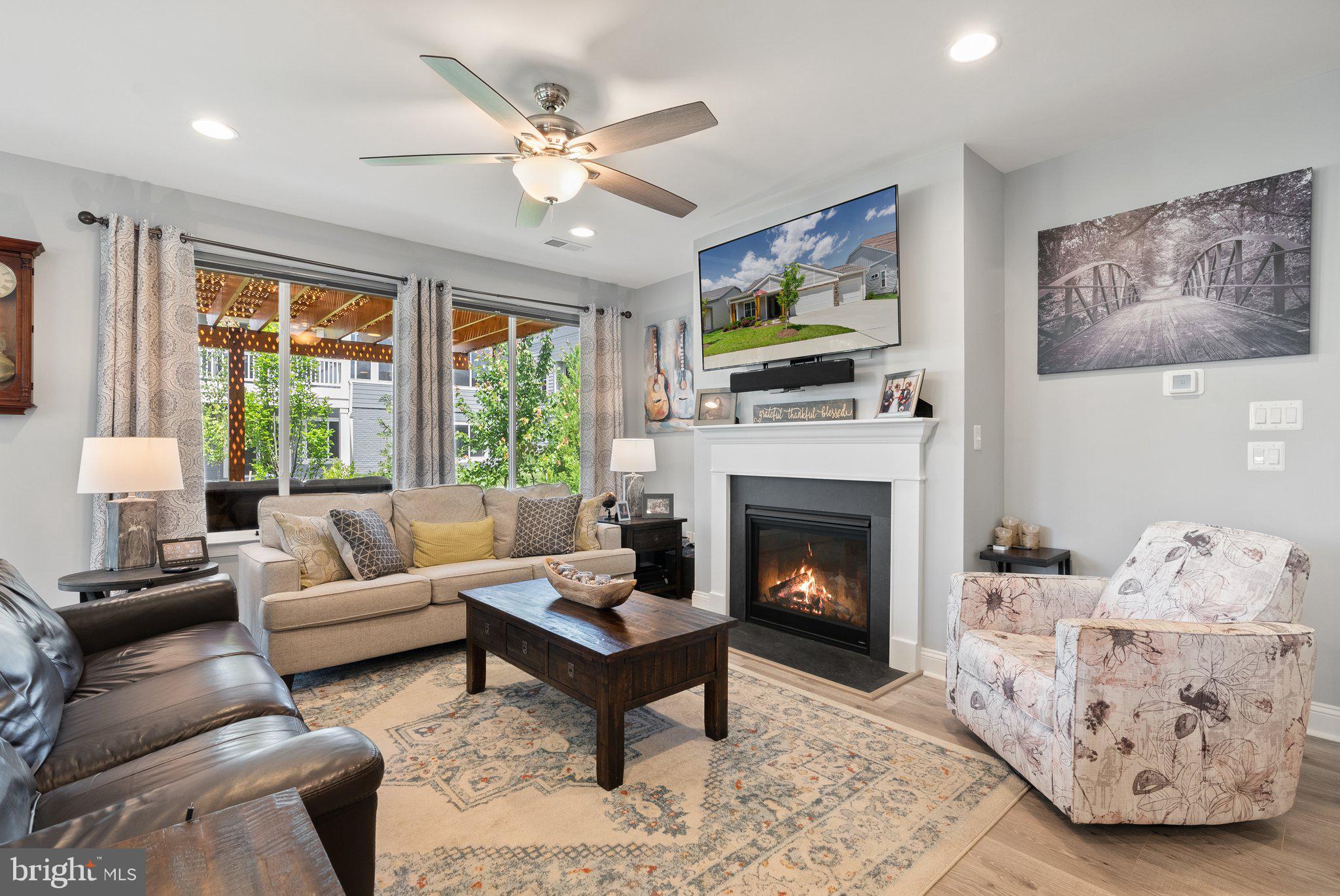 LAKE FREDERICK - Residential