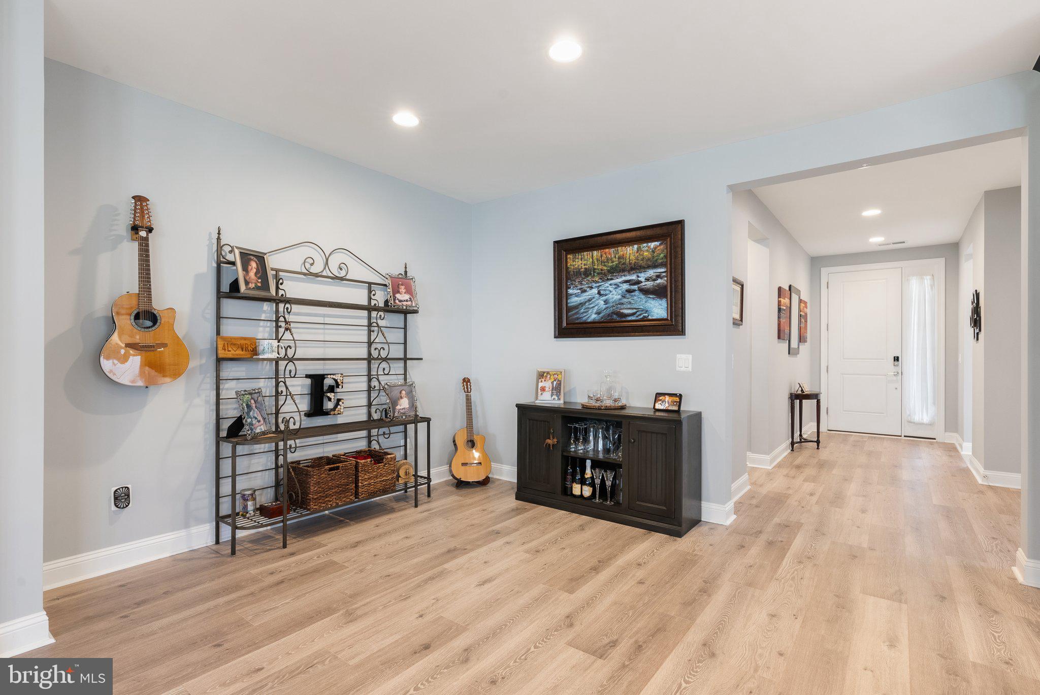 LAKE FREDERICK - Residential